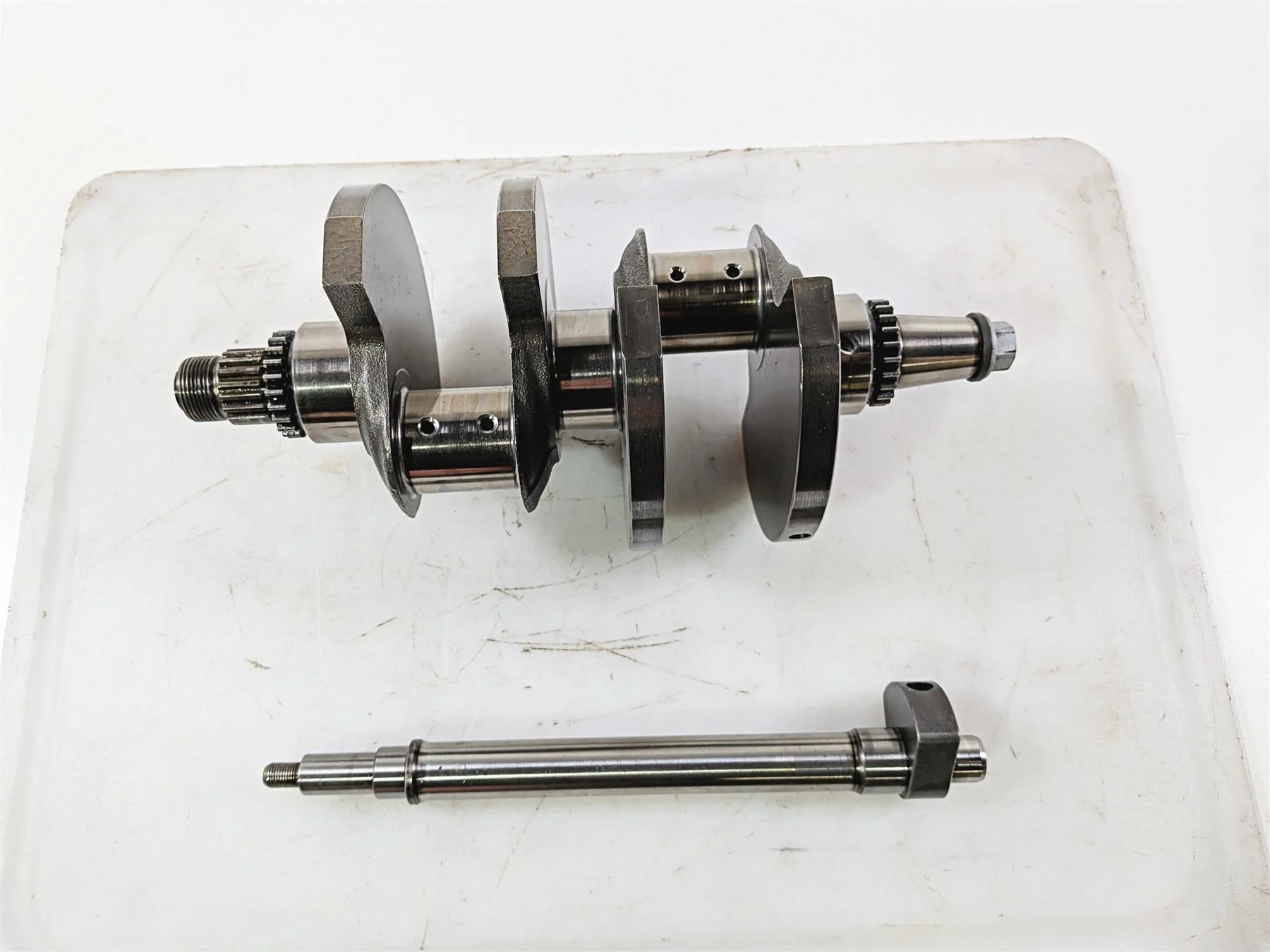 2014 Aprilia RSV4 RR Factory Crankshaft Crank Shaft & Counter Balance B0430675 - Image 6