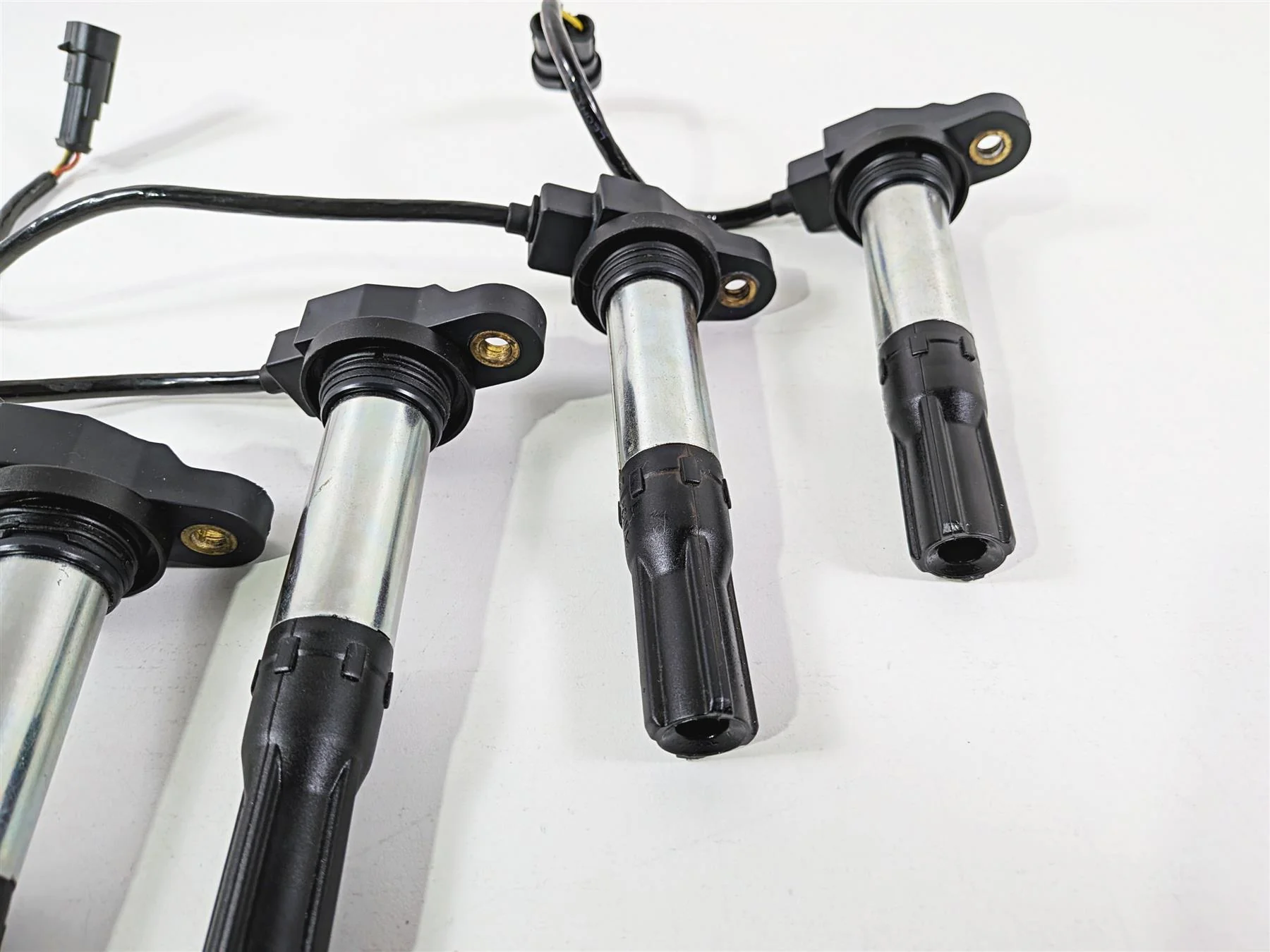 2014 Aprilia RSV4 RR Factory Eldor Ignition Coil Set 857084 857501 - Image 4