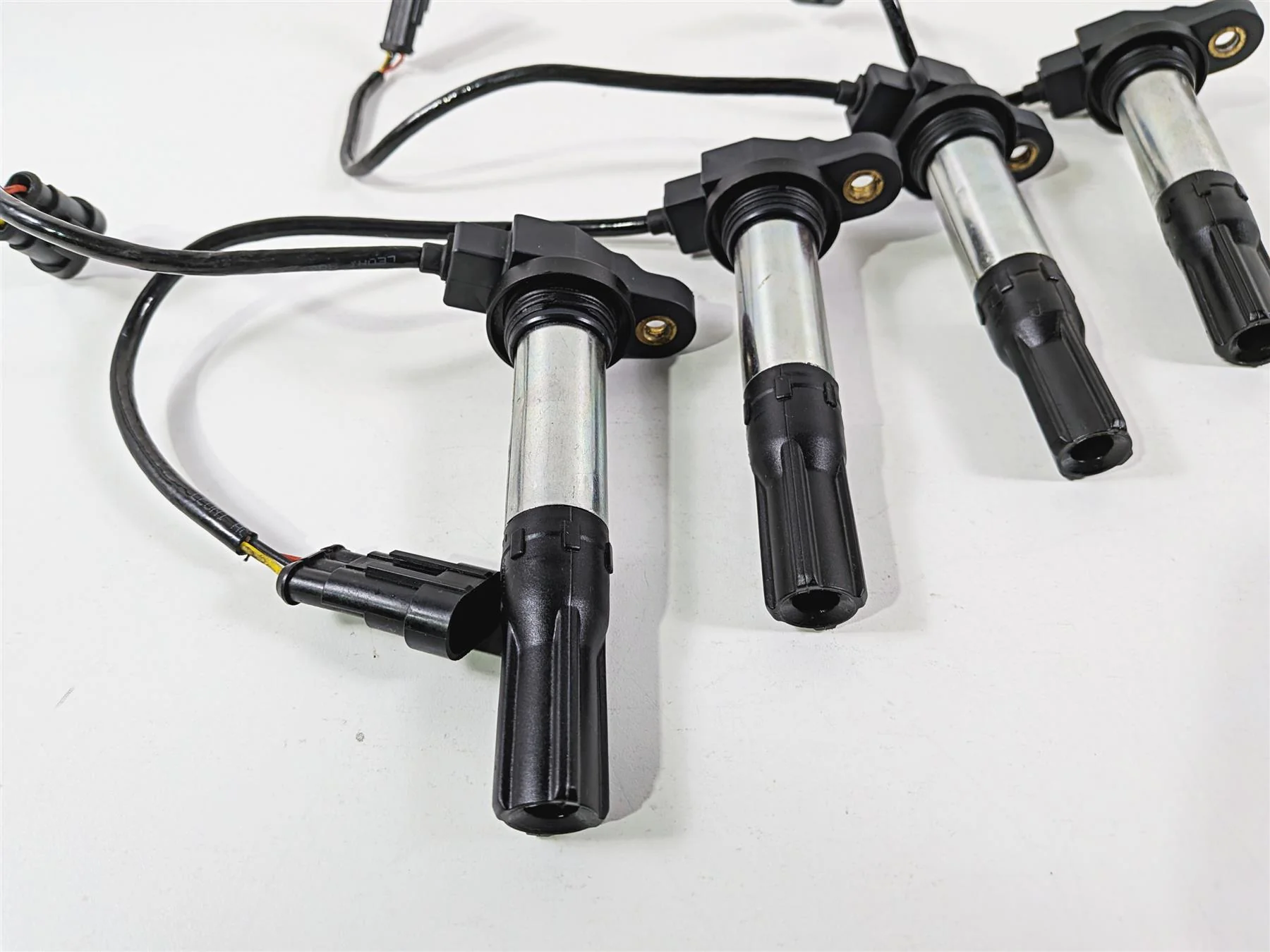 2014 Aprilia RSV4 RR Factory Eldor Ignition Coil Set 857084 857501 - Image 5