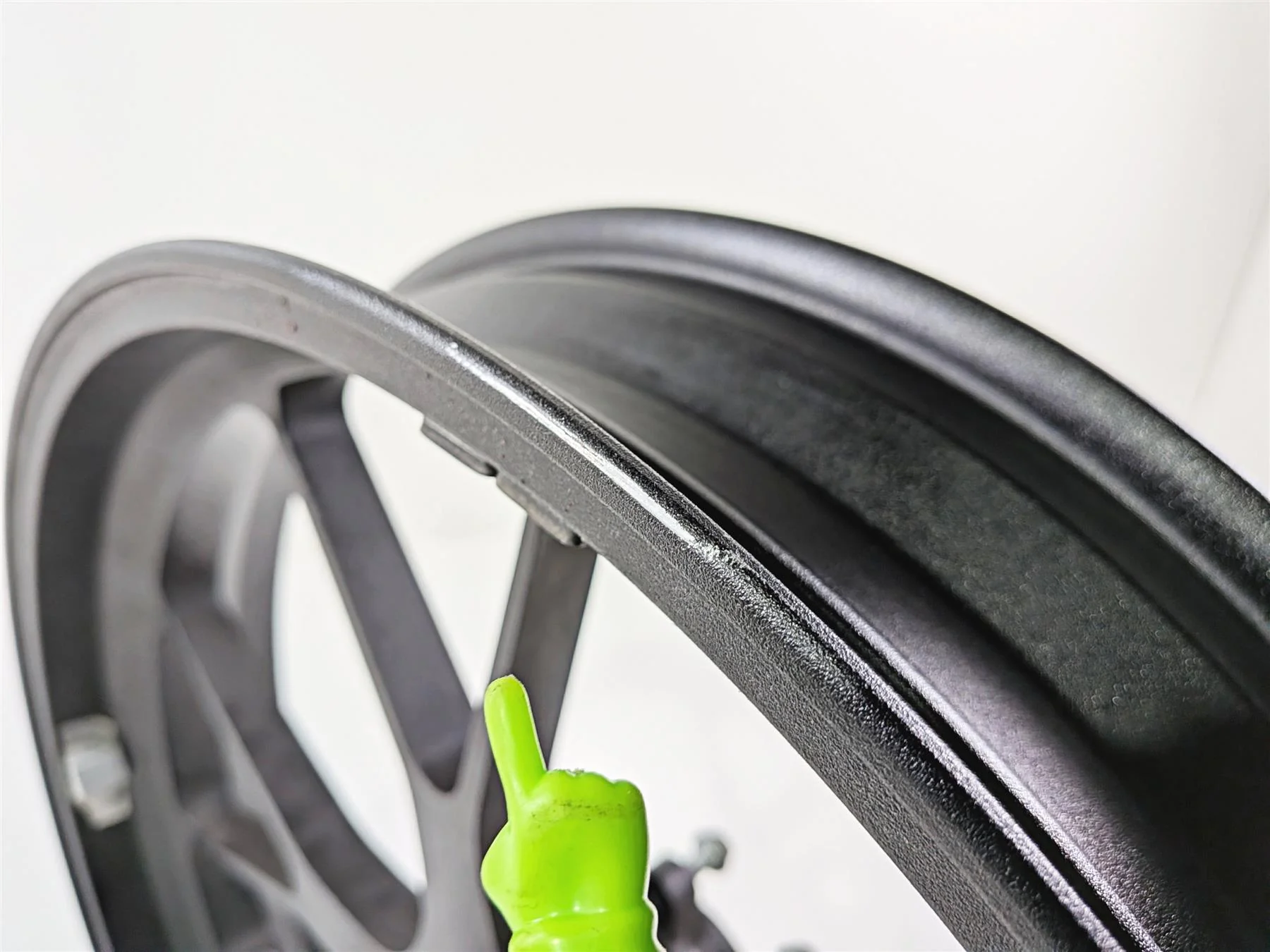 2014 Aprilia RSV4 RR Factory Forged 17x3.5 Front Wheel Rim - Straight 894846 - Image 9