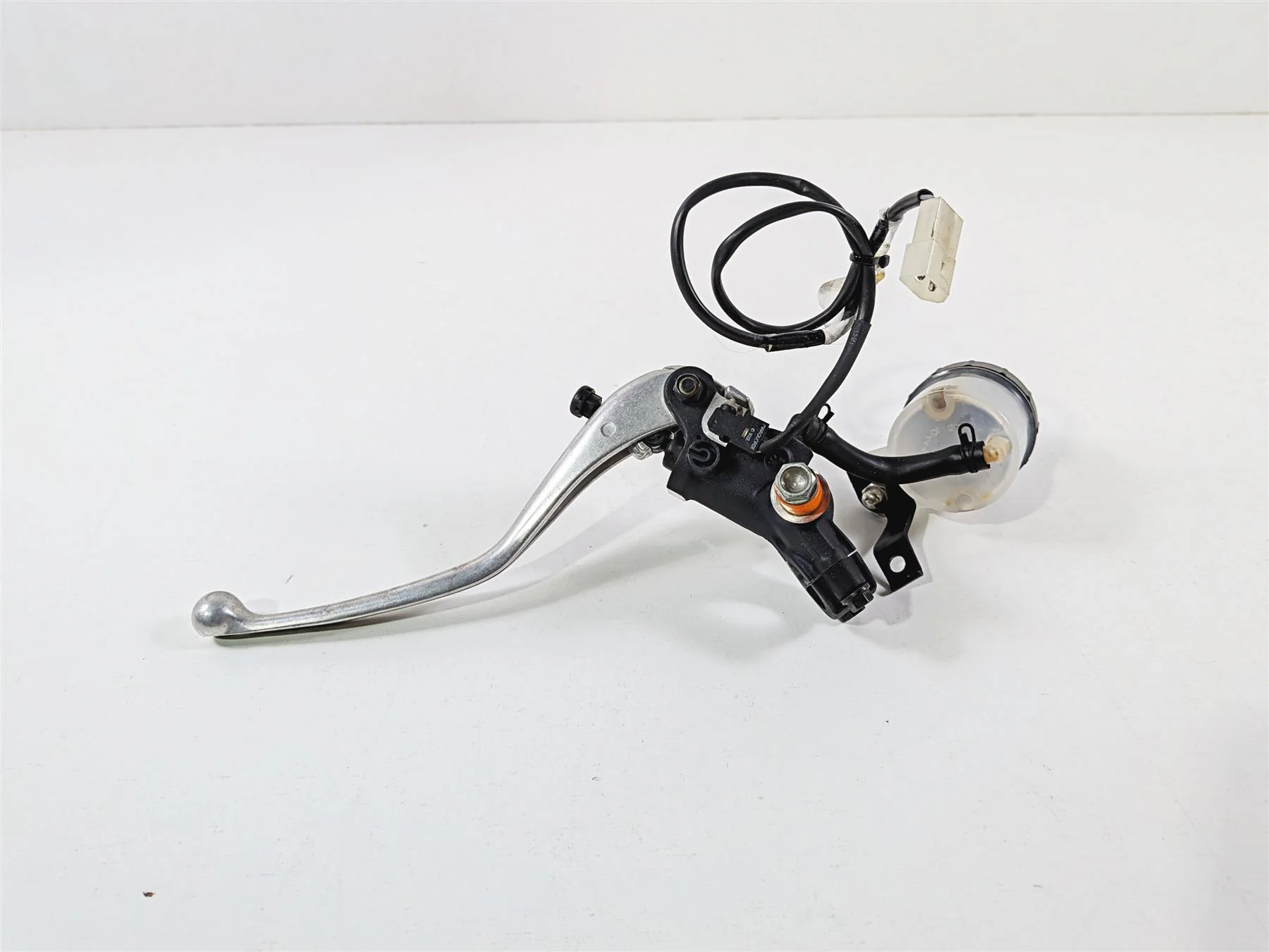 2014 Aprilia RSV4 RR Factory Front Brembo Radial Brake Master Cylinder B044584 - Image 7