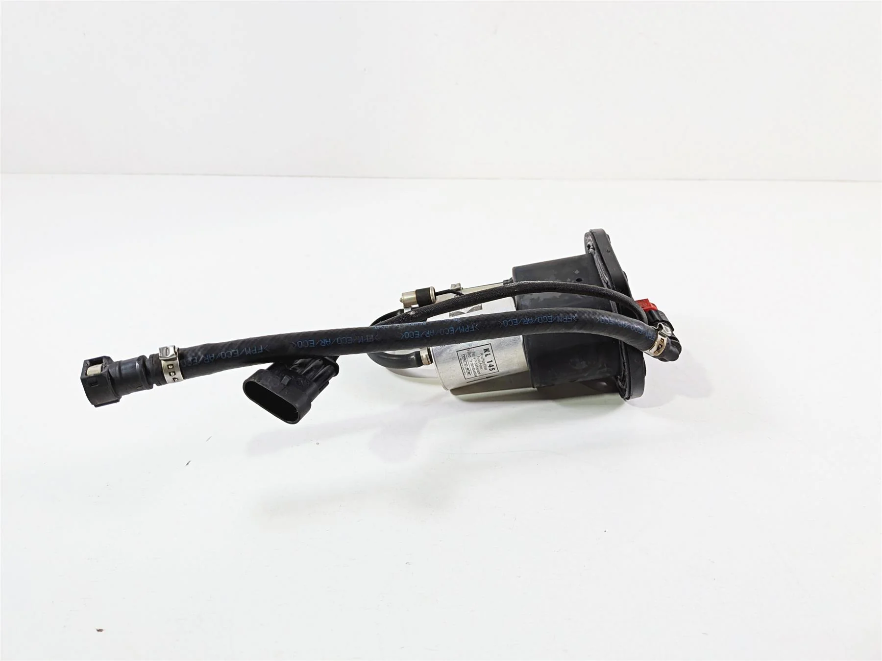 2014 Aprilia RSV4 RR Factory Fuel Gas Petrol Pump - Tested 858726 - Image 4