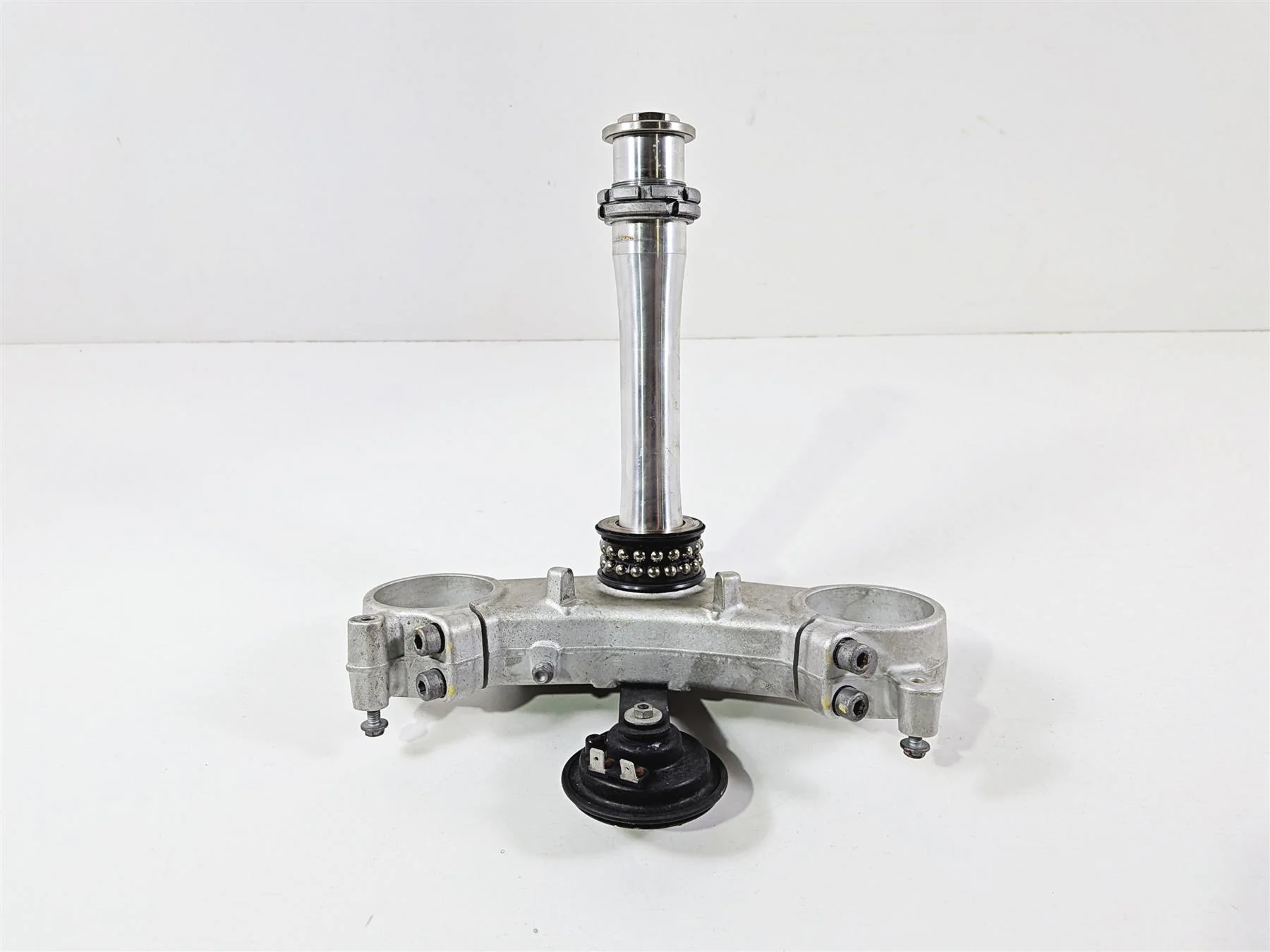 2014 Aprilia RSV4 RR Factory Lower Triple Tree Steering Clamp Ohlins 890848