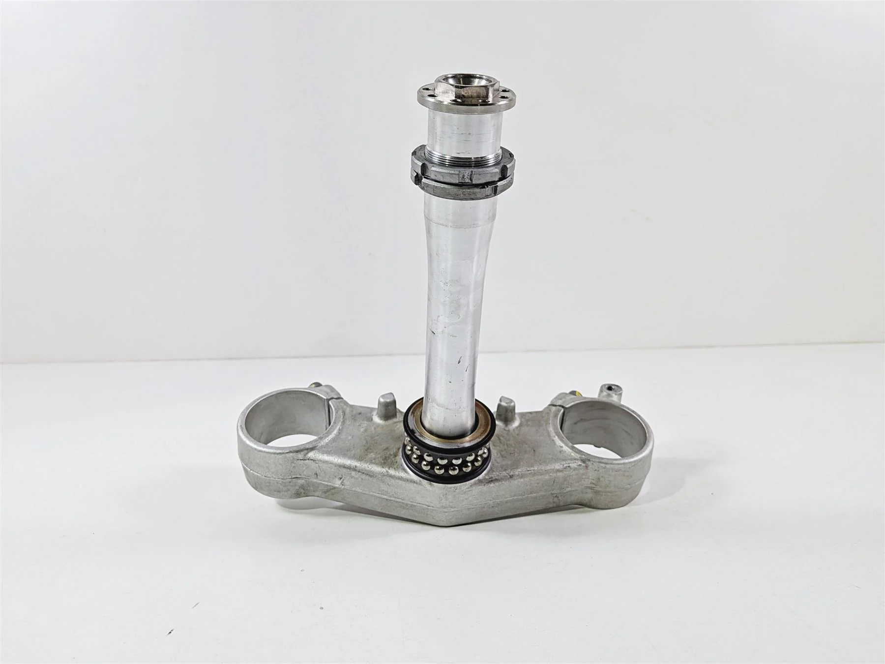 2014 Aprilia RSV4 RR Factory Lower Triple Tree Steering Clamp Ohlins 890848 - Image 12