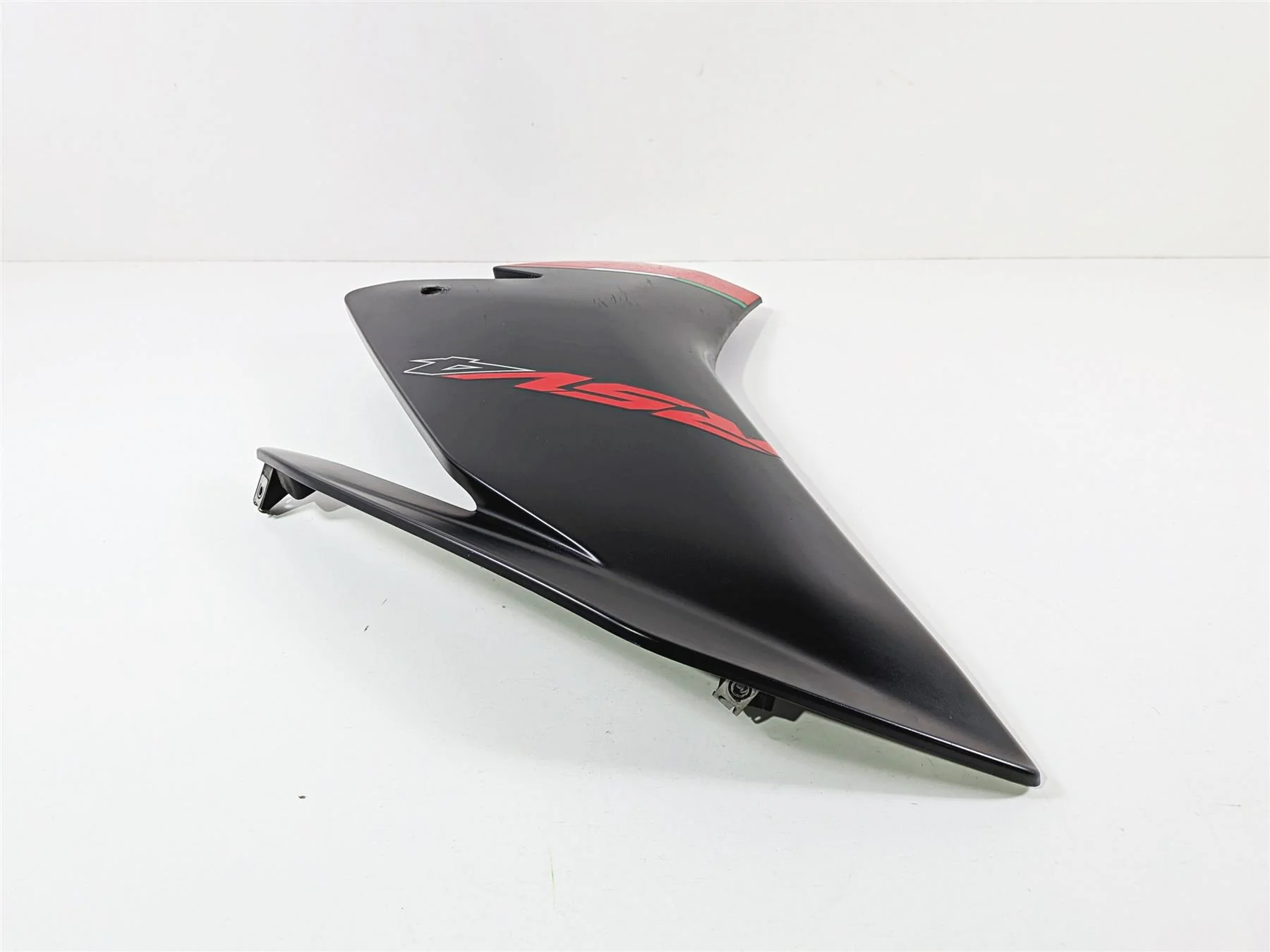 2014 Aprilia RSV4 RR Factory Main Upper Left Side Cover Fairing B043469 897363 - Image 4