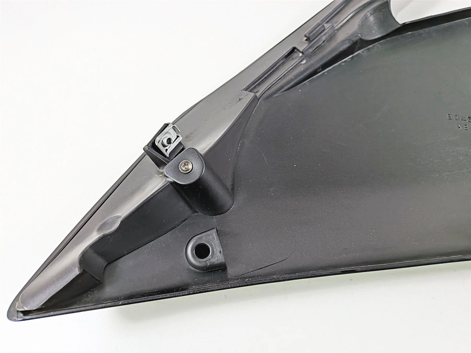 2014 Aprilia RSV4 RR Factory Main Upper Right Side Cover Fairing B043470 858821 - Image 9