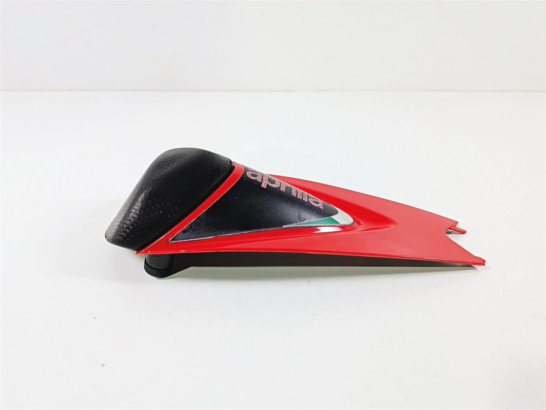 2014 Aprilia RSV4 RR Factory Passenger Seat Cowl Cover Fairing 858837 - Image 3