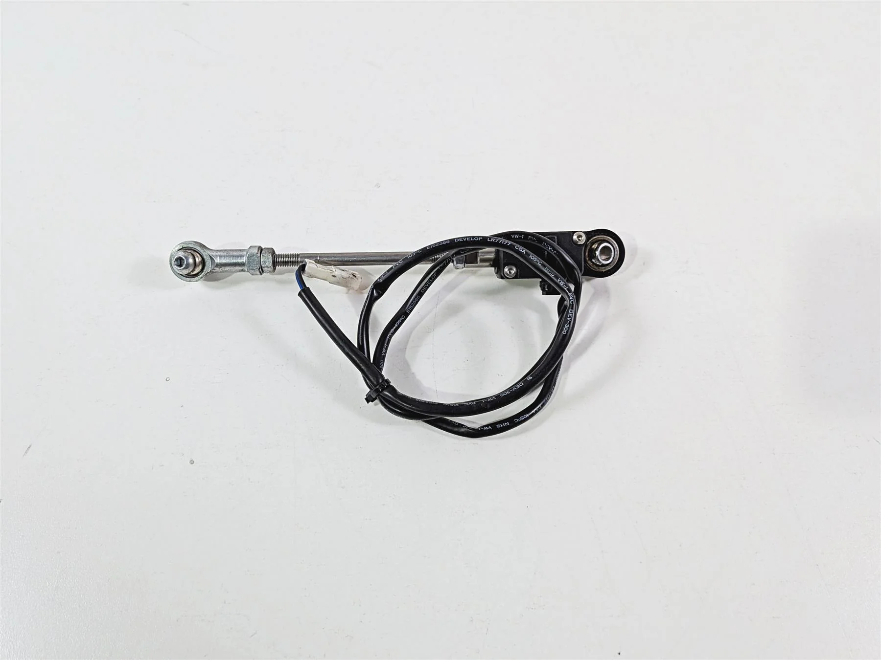 2014 Aprilia RSV4 RR Factory Quickshifter Quick Shift Assist B043834 - Image 2