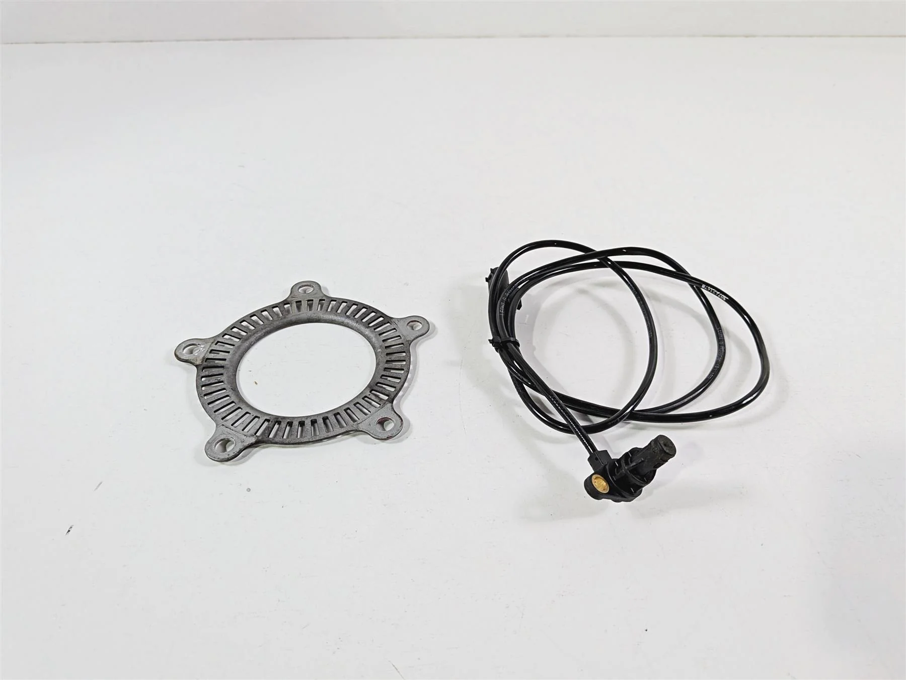 2014 Aprilia RSV4 RR Factory Rear Abs Brake Wheel Speed Sensor 859792