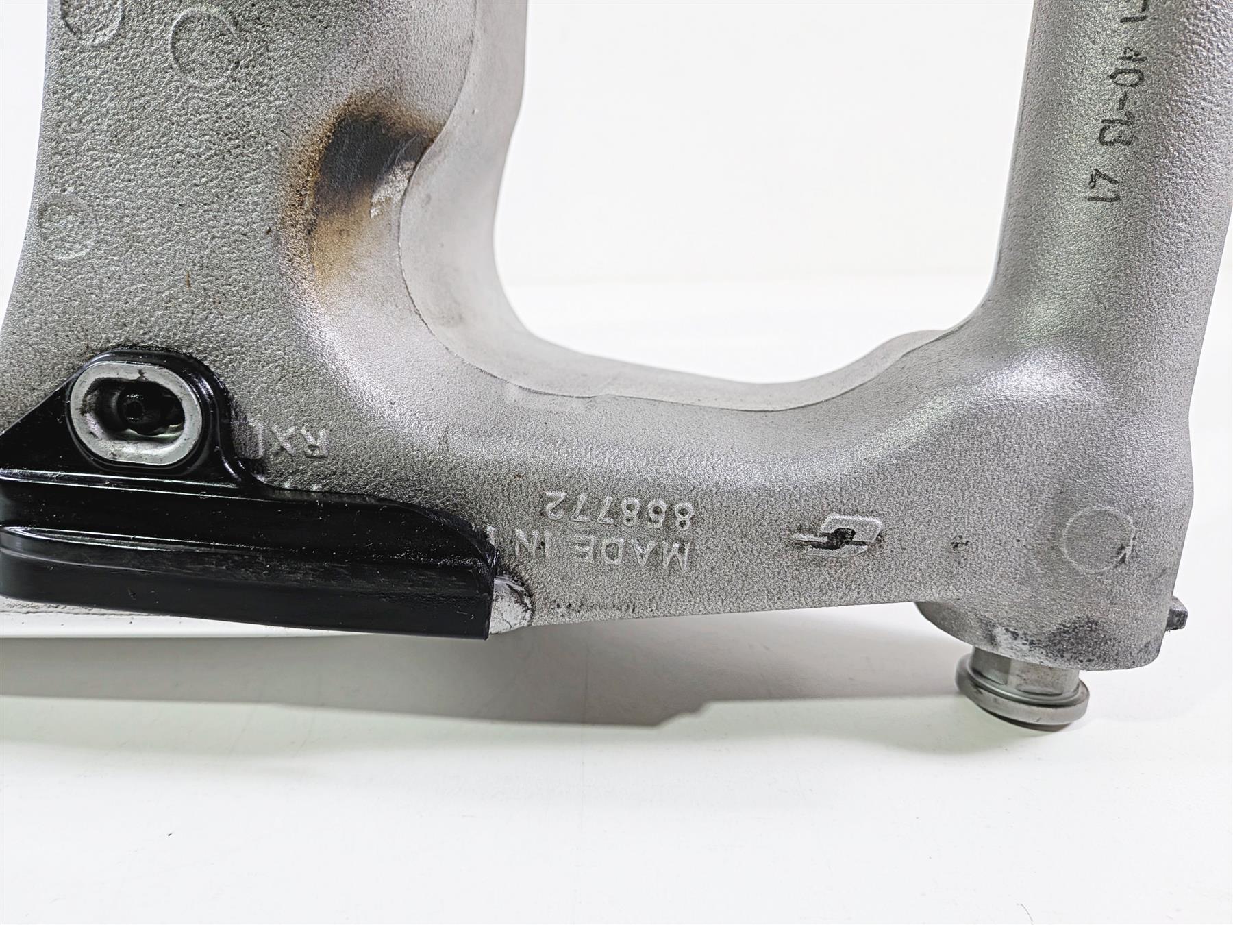 2014 Aprilia RSV4 RR Factory Rear Swing Arm Swingarm & Axle Set 858770 - Image 11