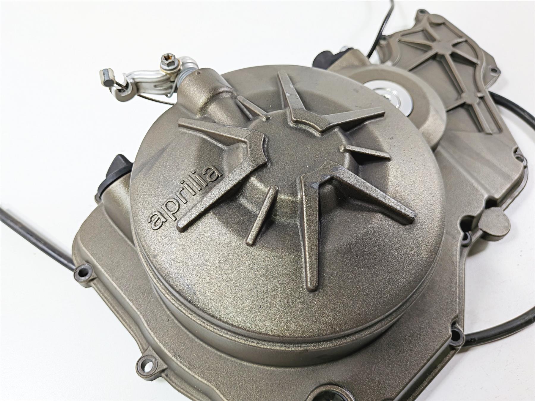 2014 Aprilia RSV4 RR Factory Right Side Engine Clutch Cover  899500 - Image 10