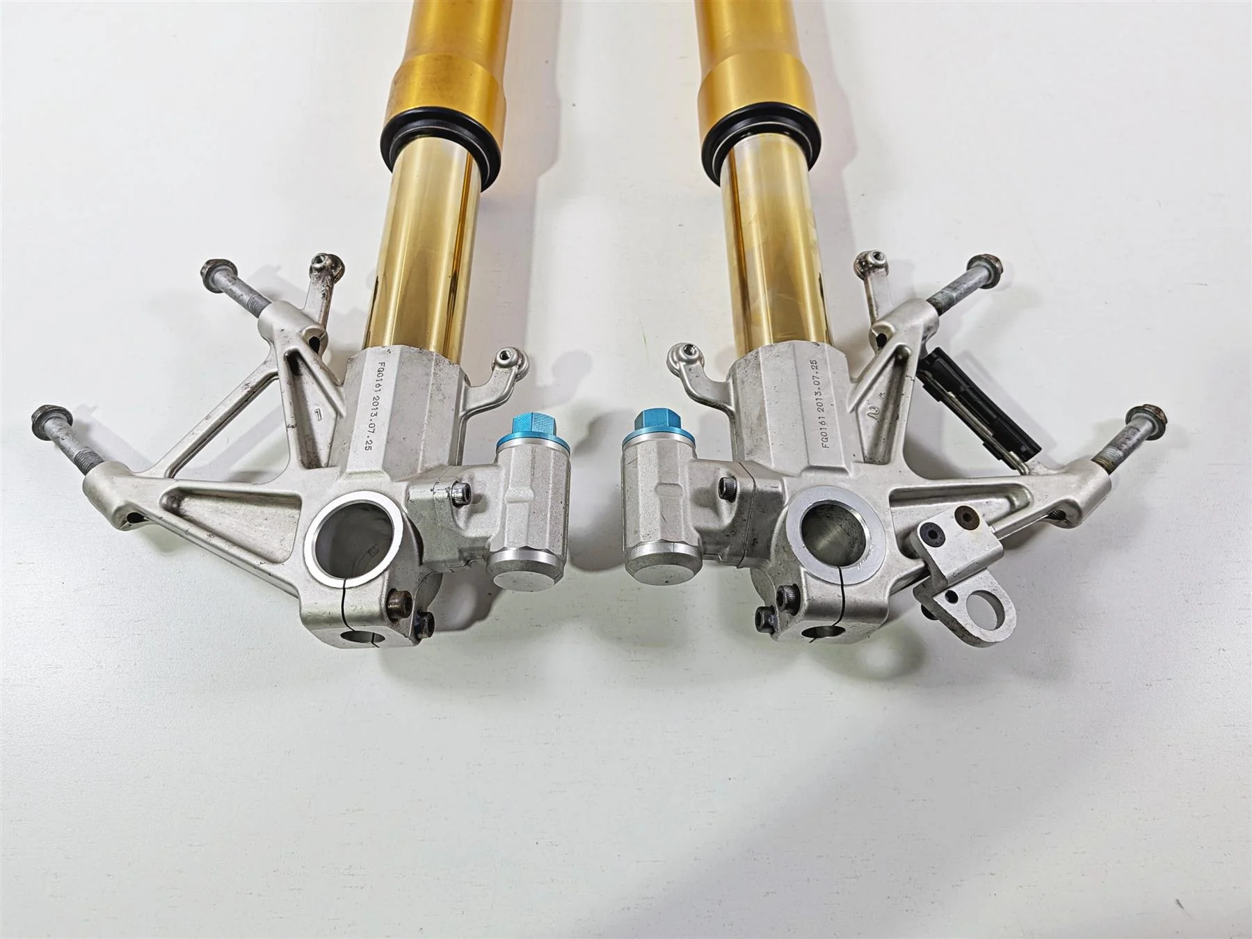 2014 Aprilia RSV4 RR Factory Straight Front Ohlins Fork Leg Set 897302 854547 - Image 11