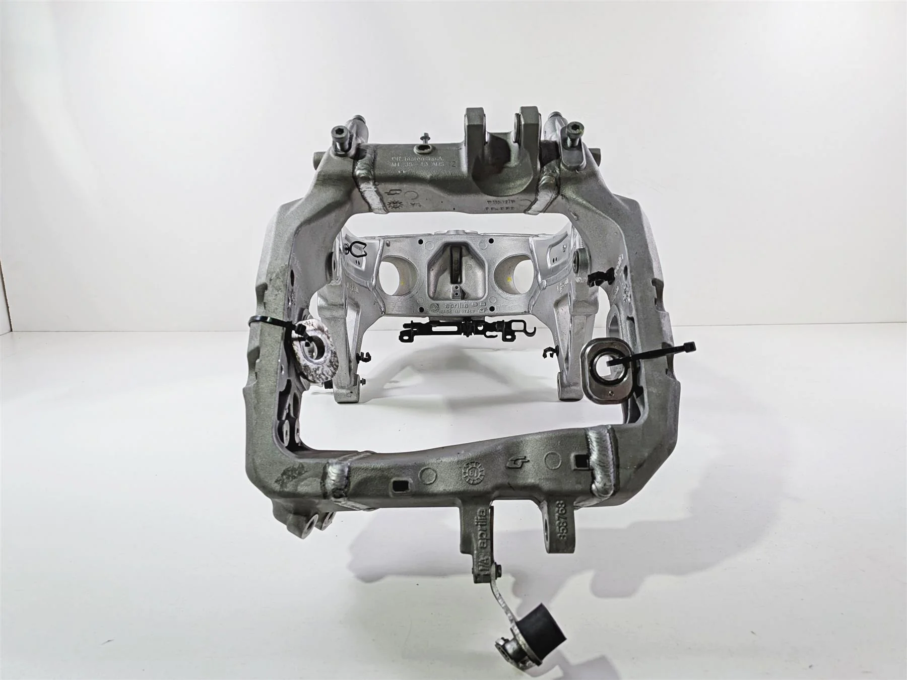 2014 Aprilia RSV4 RR Factory Straight Main Frame Chassis With Clean Florida Title 895460 - Image 4