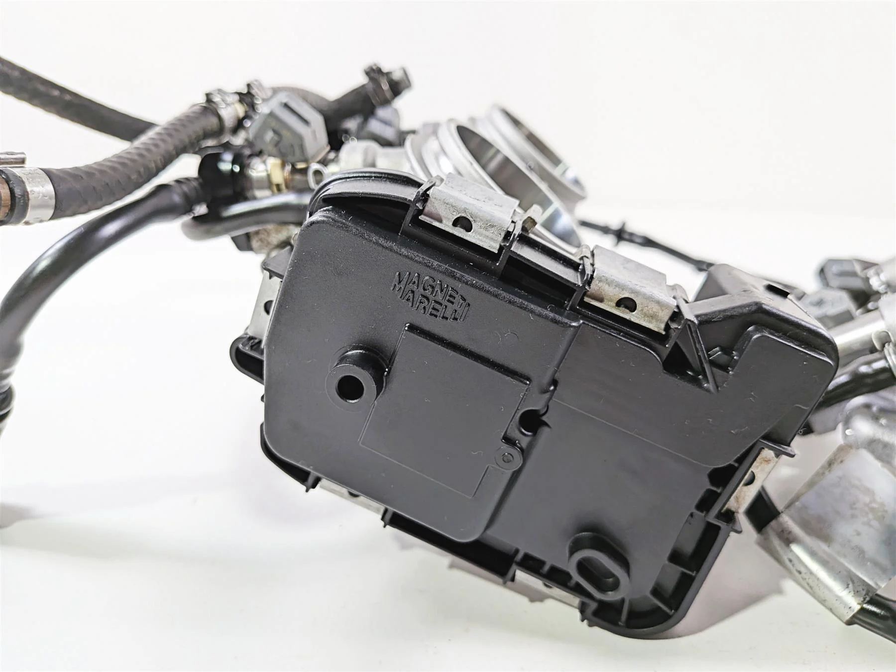 2014 Aprilia RSV4 RR Factory Throttle Body Fuel Injection Set 857303 857304 - Image 11