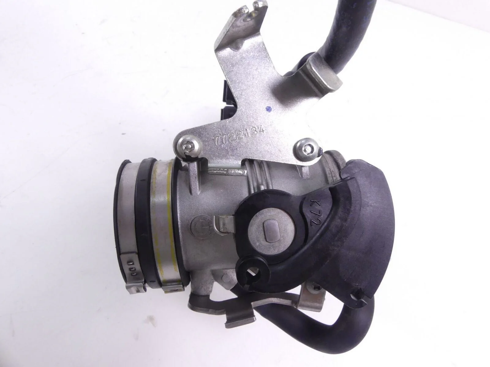 2014 BMW F800 GS K72 Throttle Body Fuel Injection Set 13548520781 - Image 6