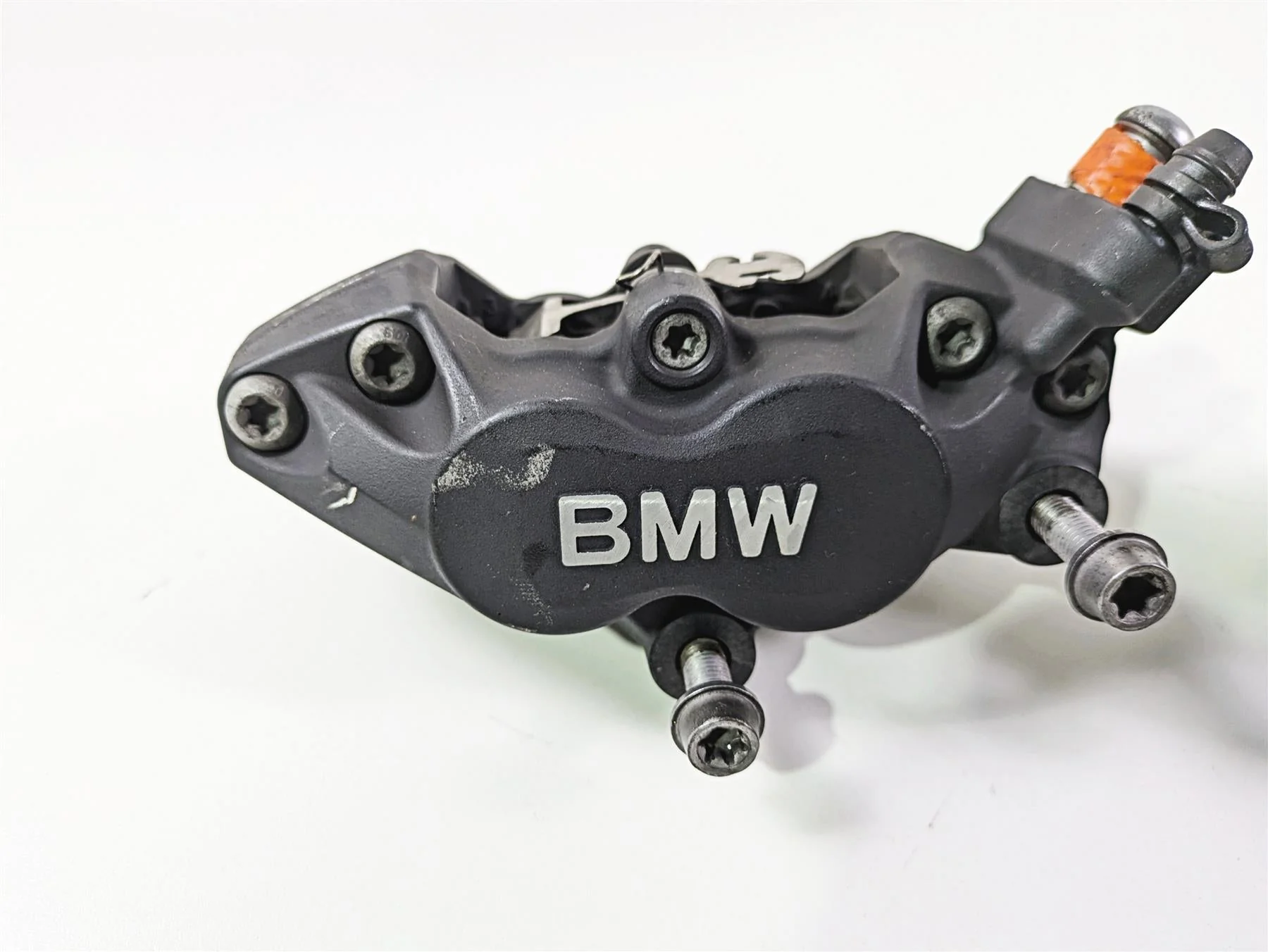 2014 BMW K1300S K40 Front Brake Caliper Set Brembo 34117711438 34117711439 - Image 8