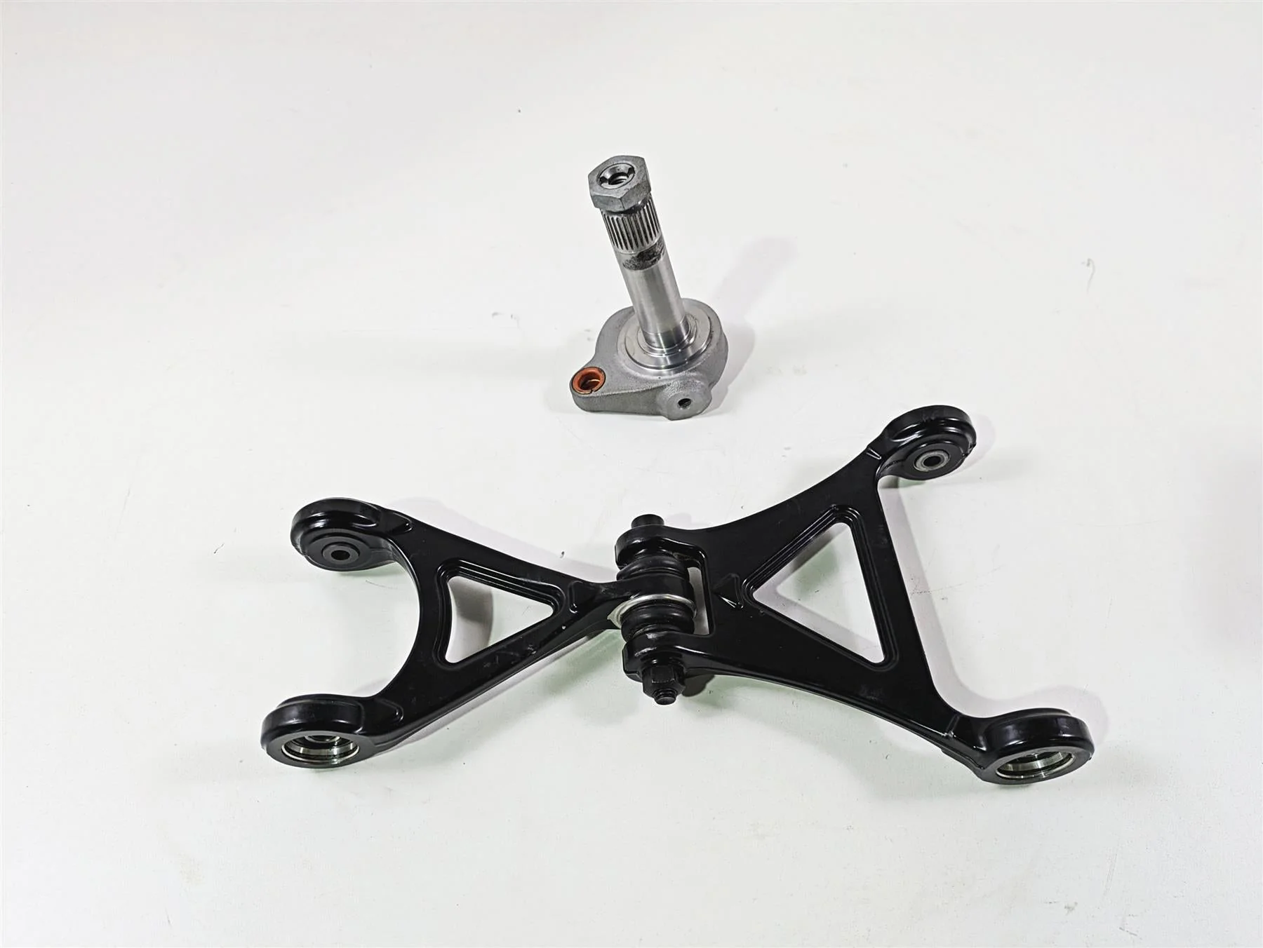 2014 BMW K1300S K40 Front Fork Shear Joint Link Set 31447676056 - Image 2