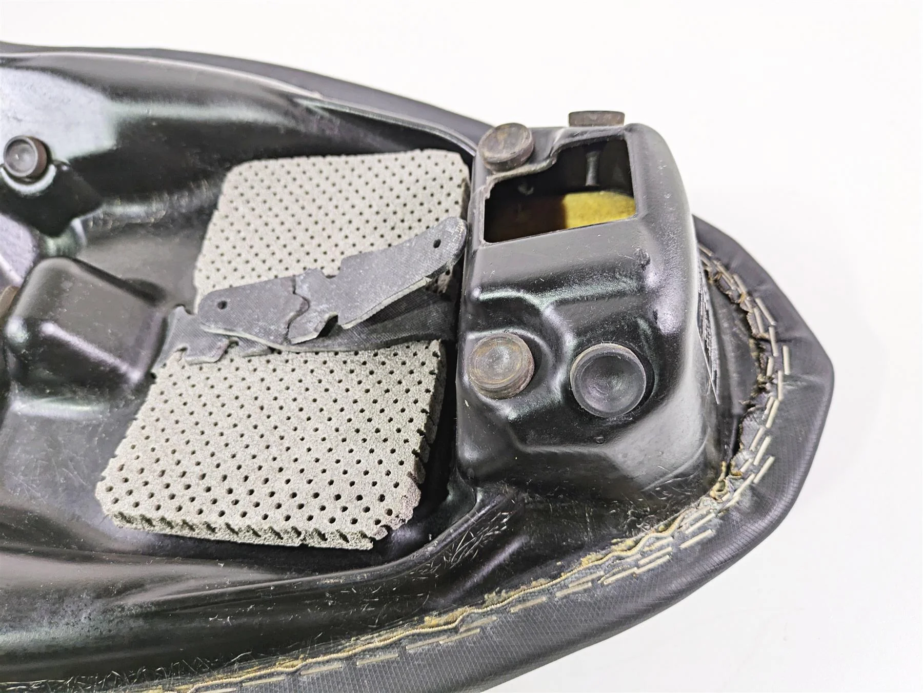 2014 BMW K1300S K40 Seat Saddle Low 790mm 52538528326 - Image 9
