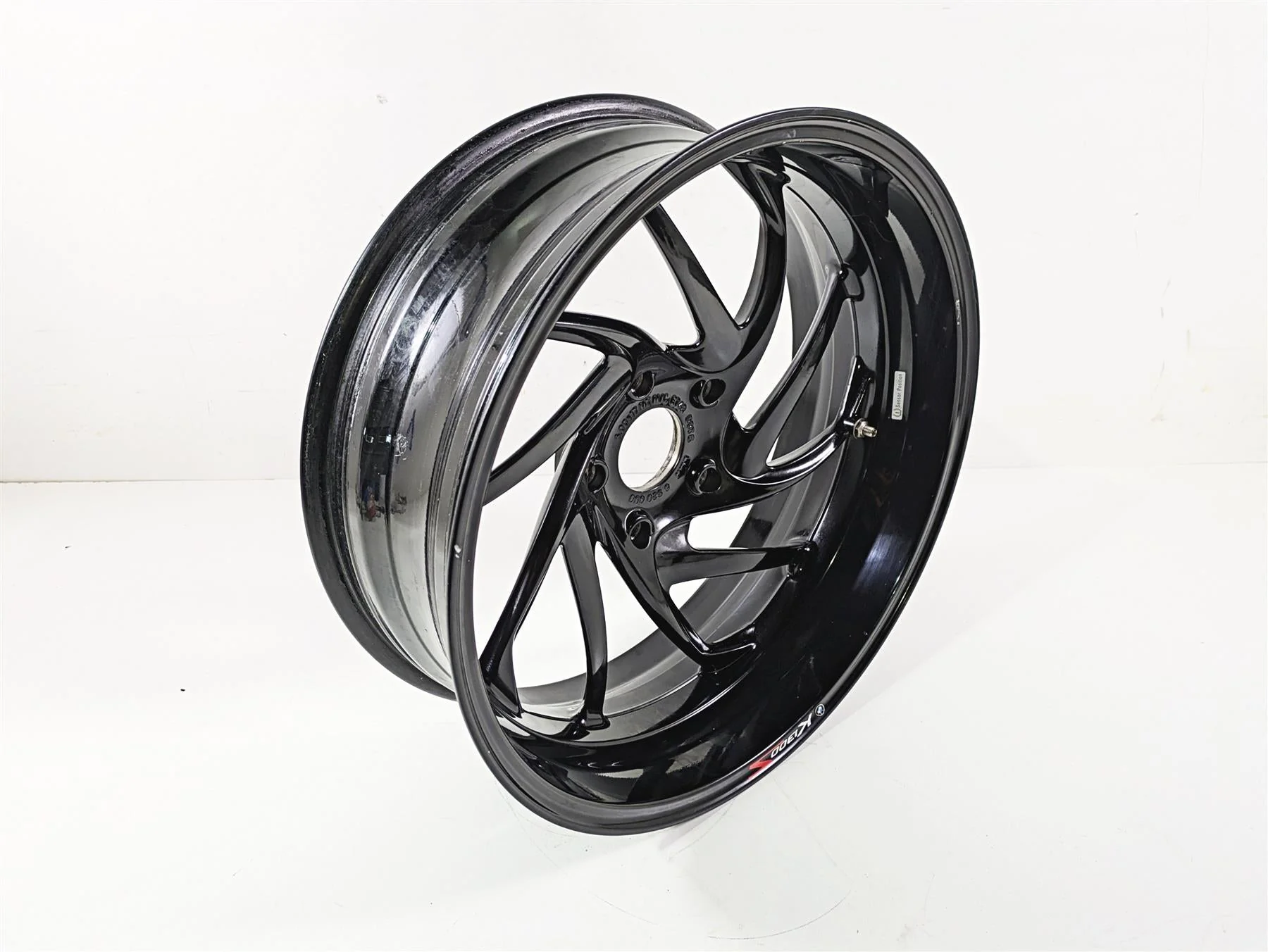 2014 BMW K1300S K40 Straight Rear Wheel Rim 17x6 36317717919 - Image 12