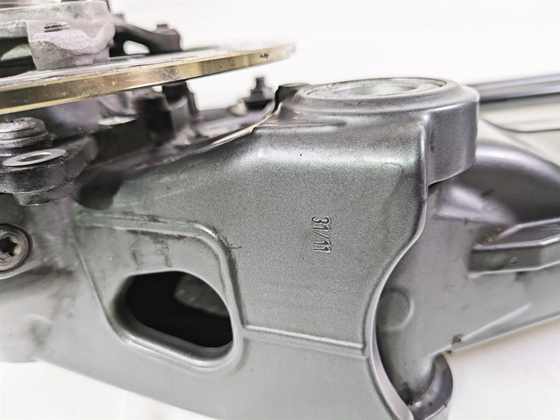 2014 BMW K1300S K40 Swingarm Differential Drive Shaft I=31:11=2,82 33118528991 - Image 12