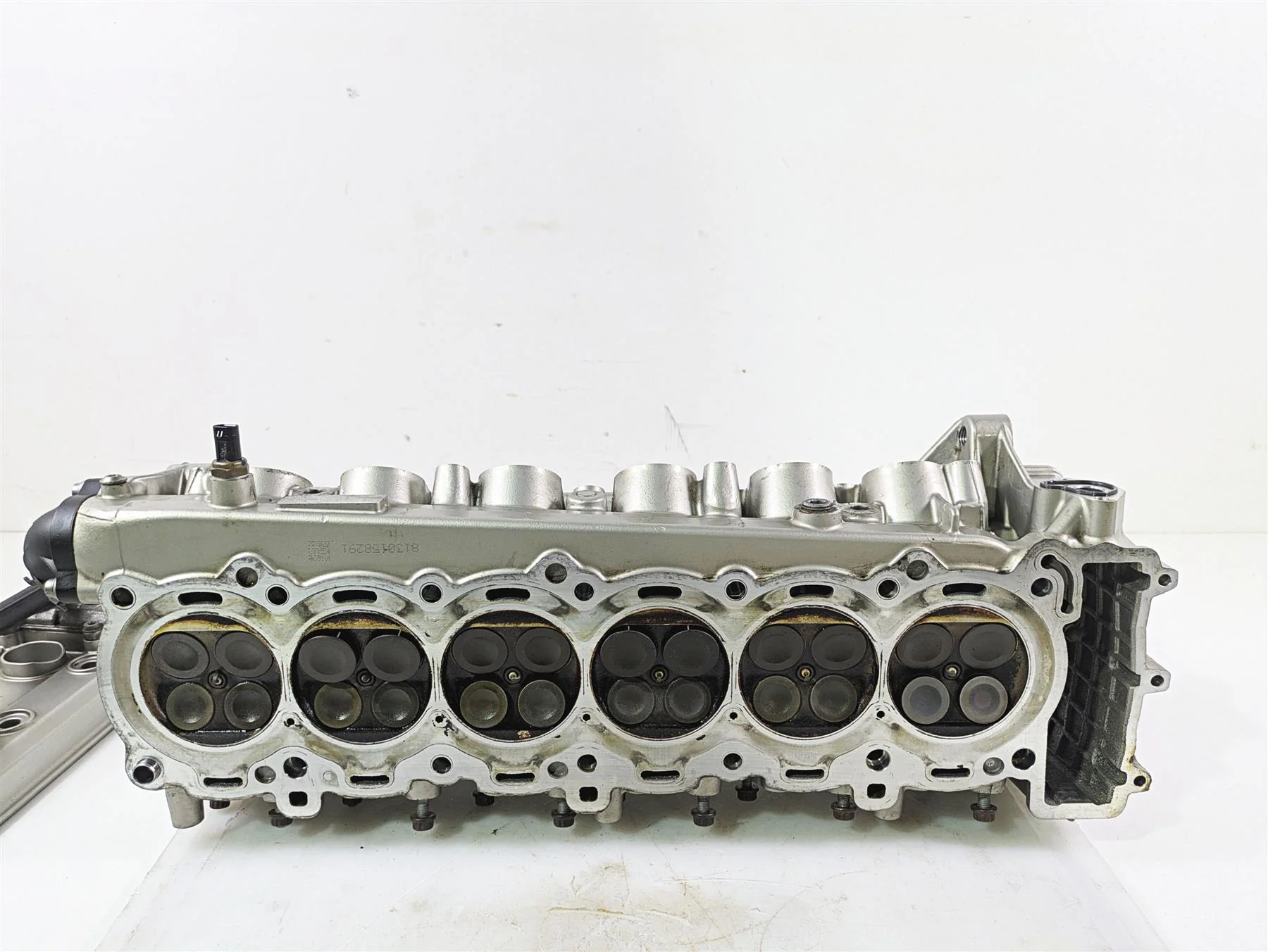 2014 BMW K1600 GTL  K48 Cylinder Head & Valve Cover - Read 11118546019 - Image 10