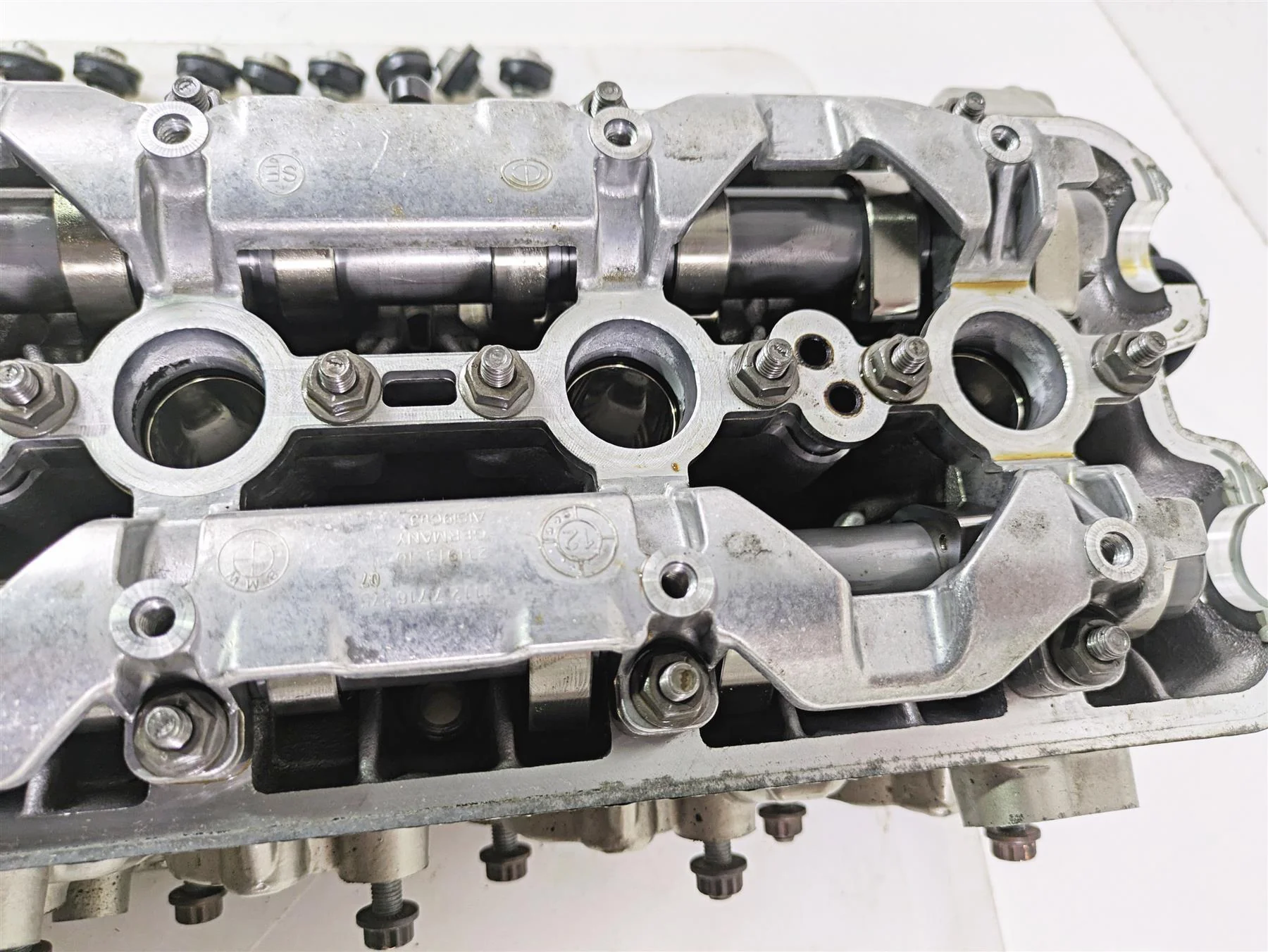 2014 BMW K1600 GTL  K48 Cylinder Head & Valve Cover - Read 11118546019 - Image 9