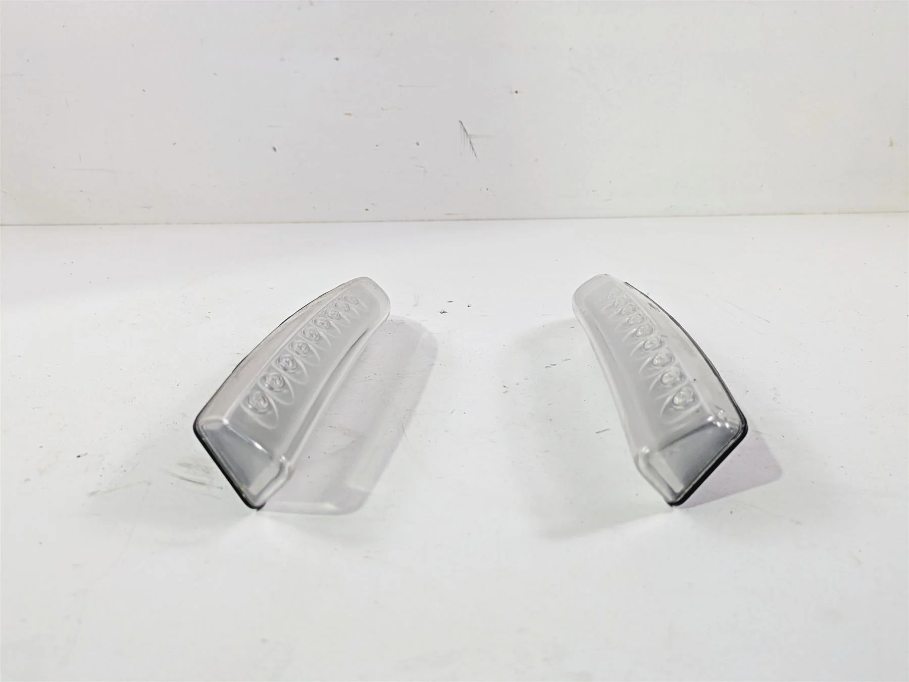 2014 BMW K1600 GTL  K48 Front Blinker Turn Signal Set 63137717871 63137717872 - Image 2