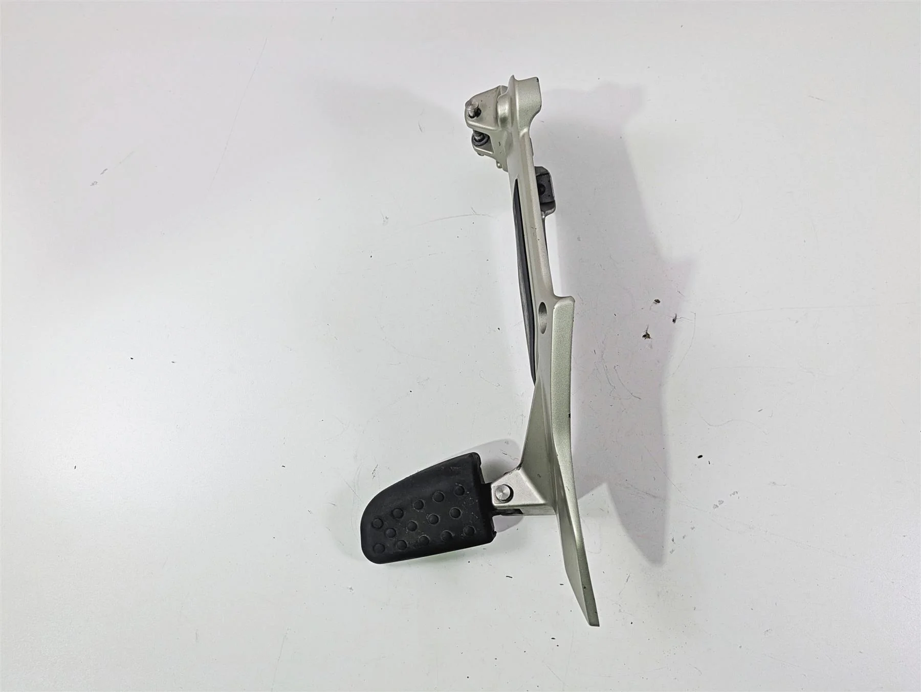 2014 BMW K1600 GTL  K48 Left Footpeg Foot Peg Mount 46717728223 46718549079 - Image 9