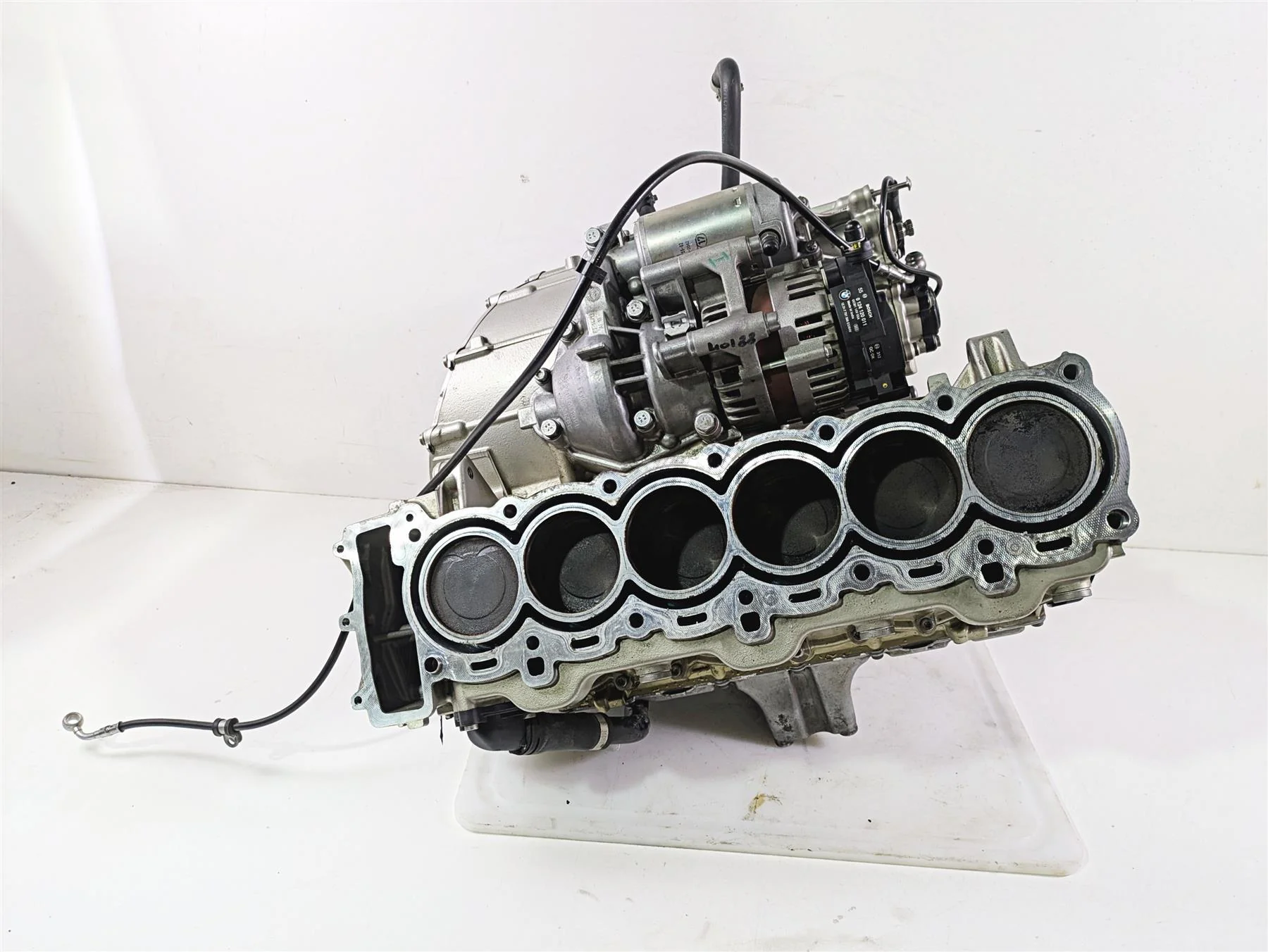 2014 BMW K1600 GTL  K48 Lower Engine Bottom End Crankcase 20k 11008564612