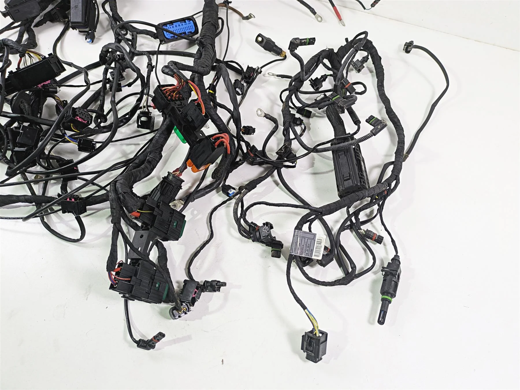 2014 BMW K1600 GTL  K48 Main & Engine Wiring Harness 61118549680 12517724395 - Image 4