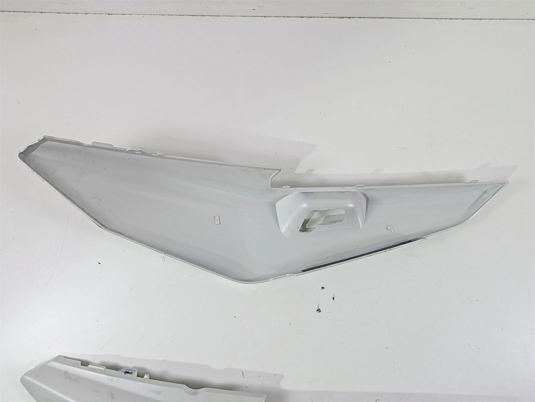 2014 BMW K1600 GTL  K48 Rear Tail Fairing Cover Cowl Set 46627709505 - Image 6