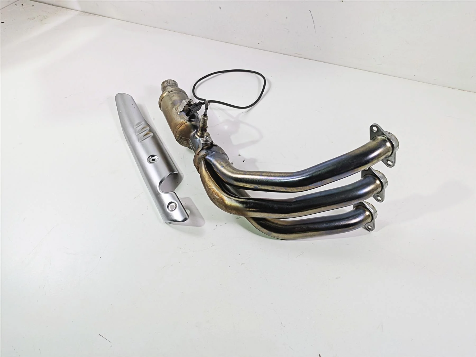 2014 BMW K1600 GTL  K48 Right Exhaust Header Manifold + Heat Shield 18518546715 - Image 12