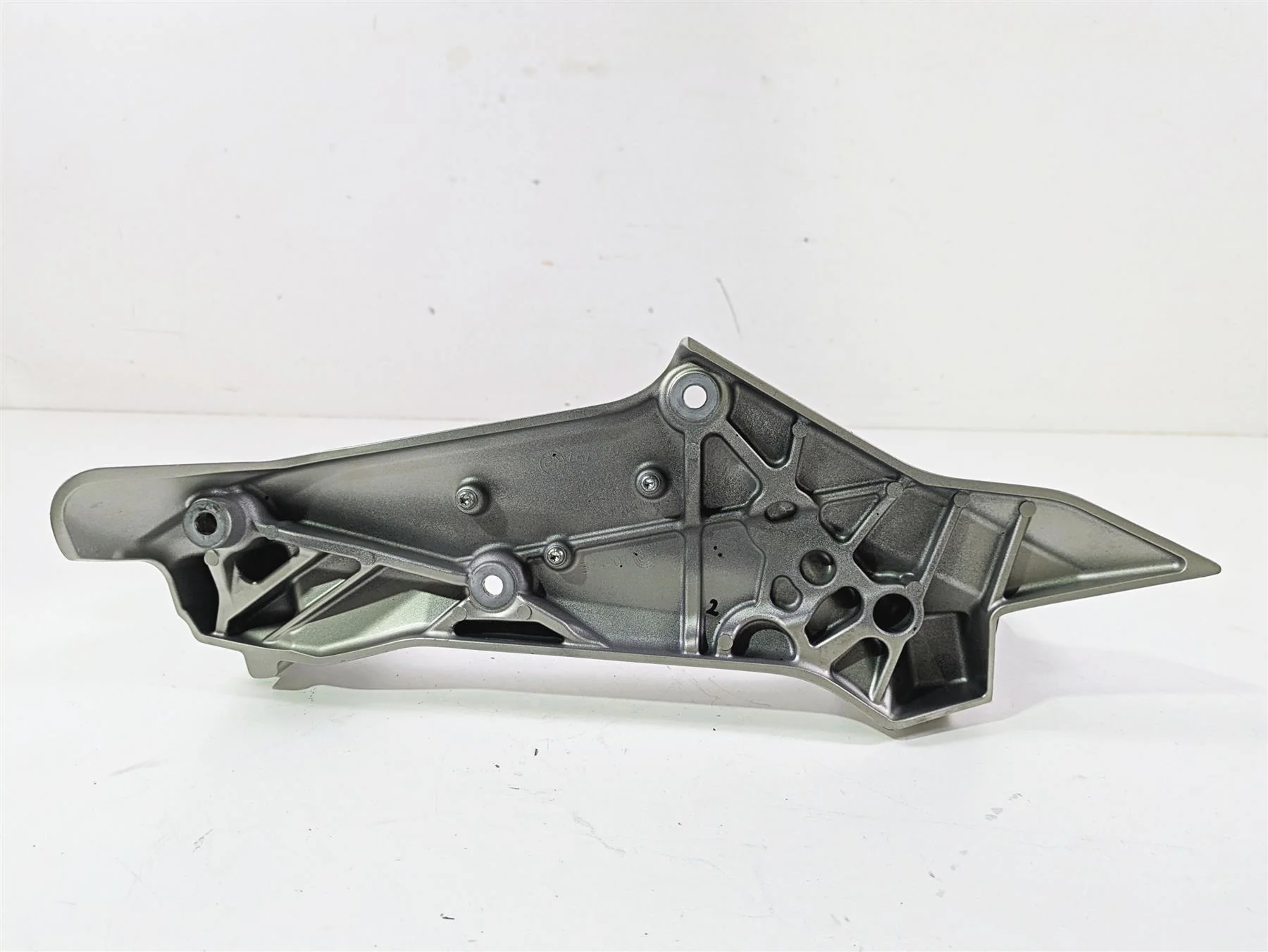 2014 BMW K1600 GTL  K48 Right Footpeg Peg Mount Set 46718549080 46717728224 - Image 3