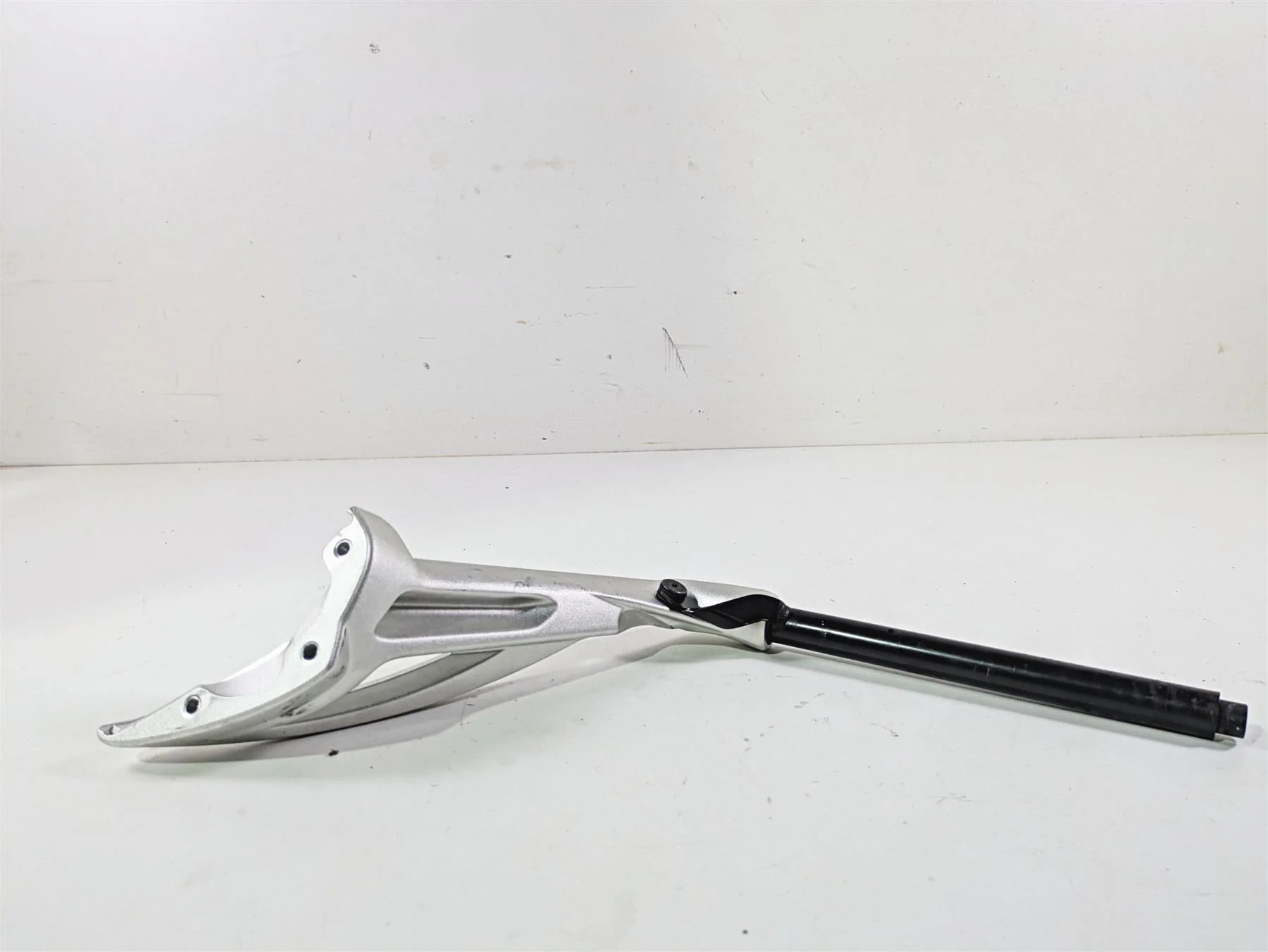 2014 BMW K1600 GTL  K48 Right Handlebar Handle Bar Steering 32717728286 - Image 2