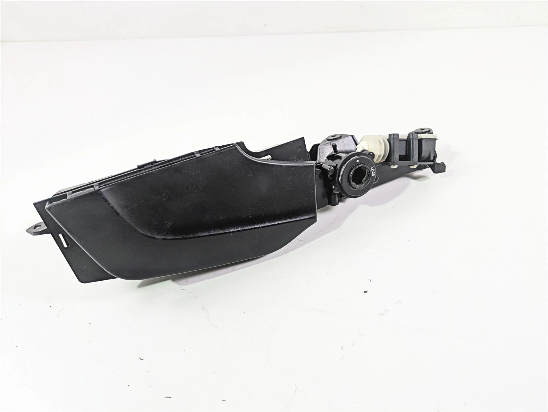 2014 BMW K1600 GTL  K48 Right Storage Compartment Box 46637710448 - Image 10