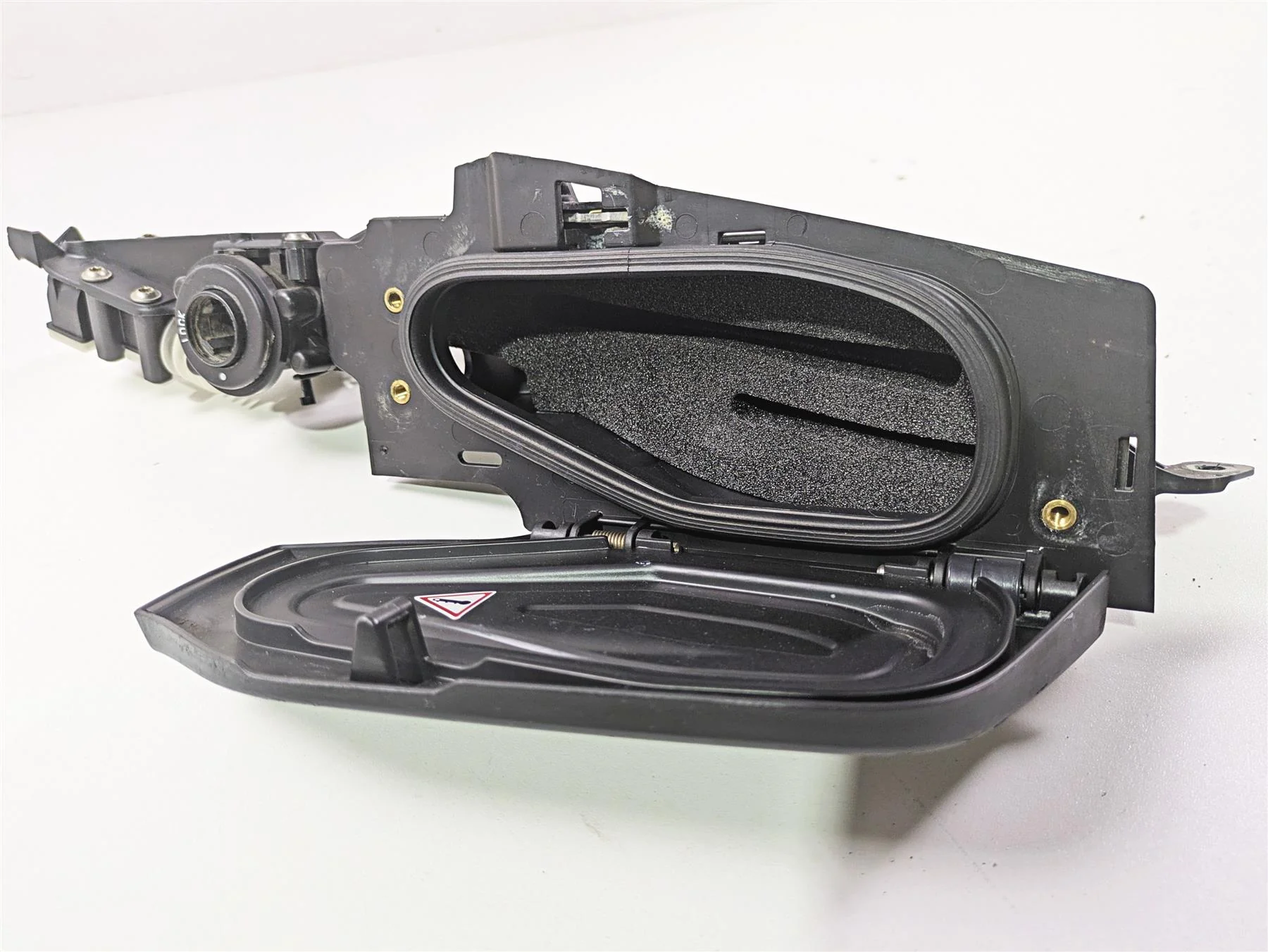 2014 BMW K1600 GTL  K48 Right Storage Compartment Box 46637710448 - Image 6