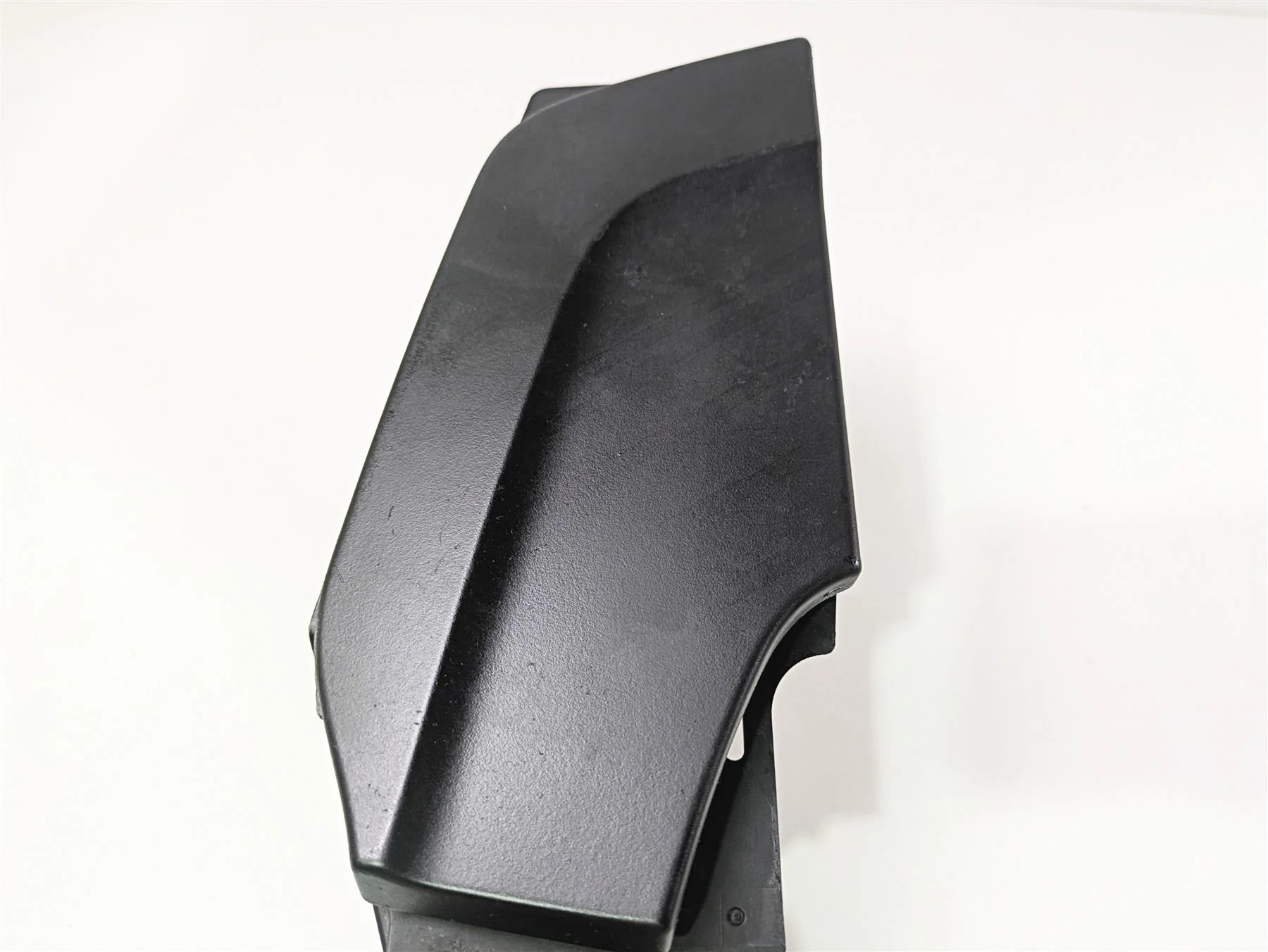 2014 BMW K1600 GTL  K48 Right Storage Compartment Box 46637710448 - Image 9