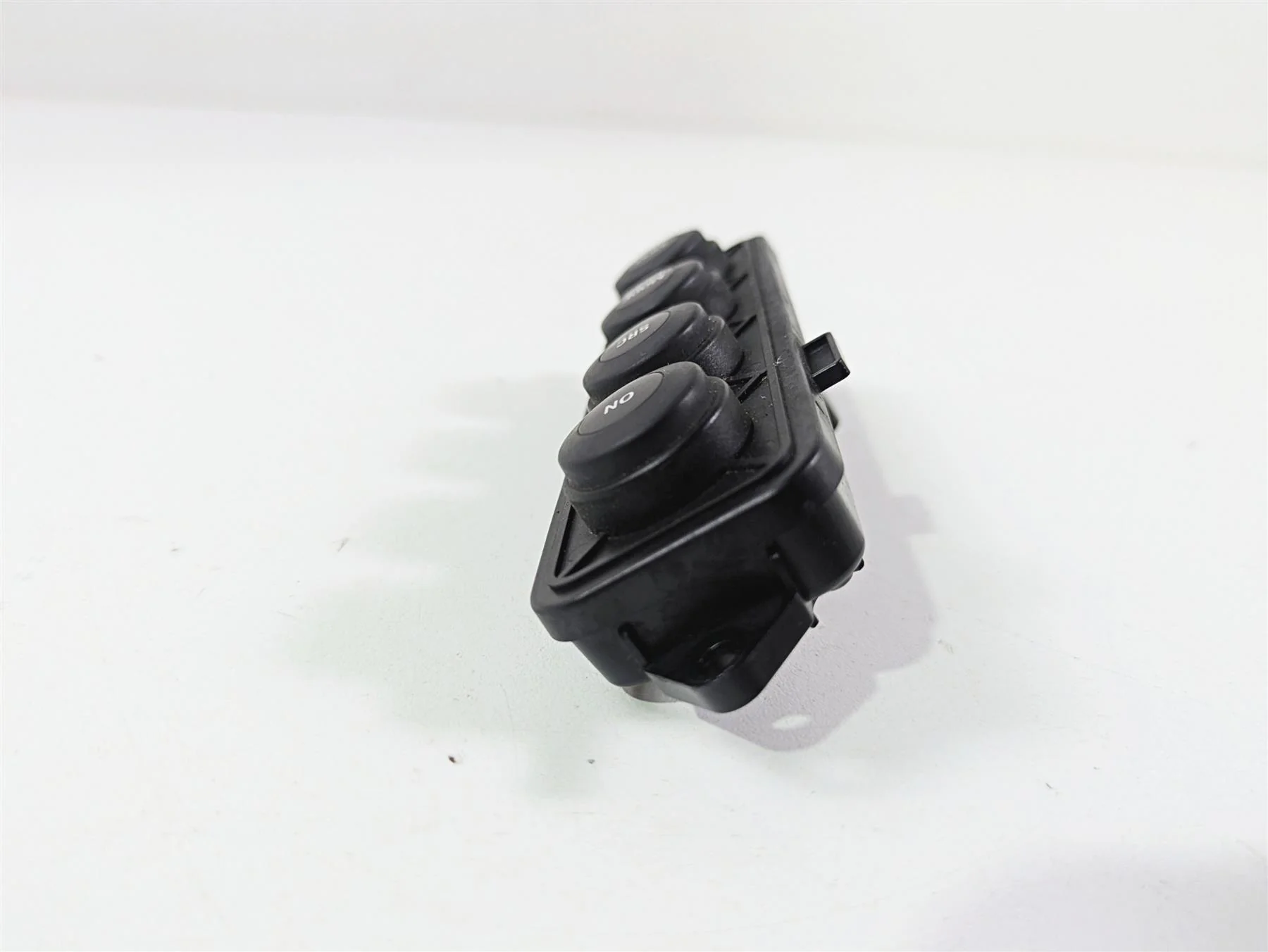 2014 BMW K1600 GTL  K48 Side Panel Audio Control Buttons Set 65147727885 - Image 5