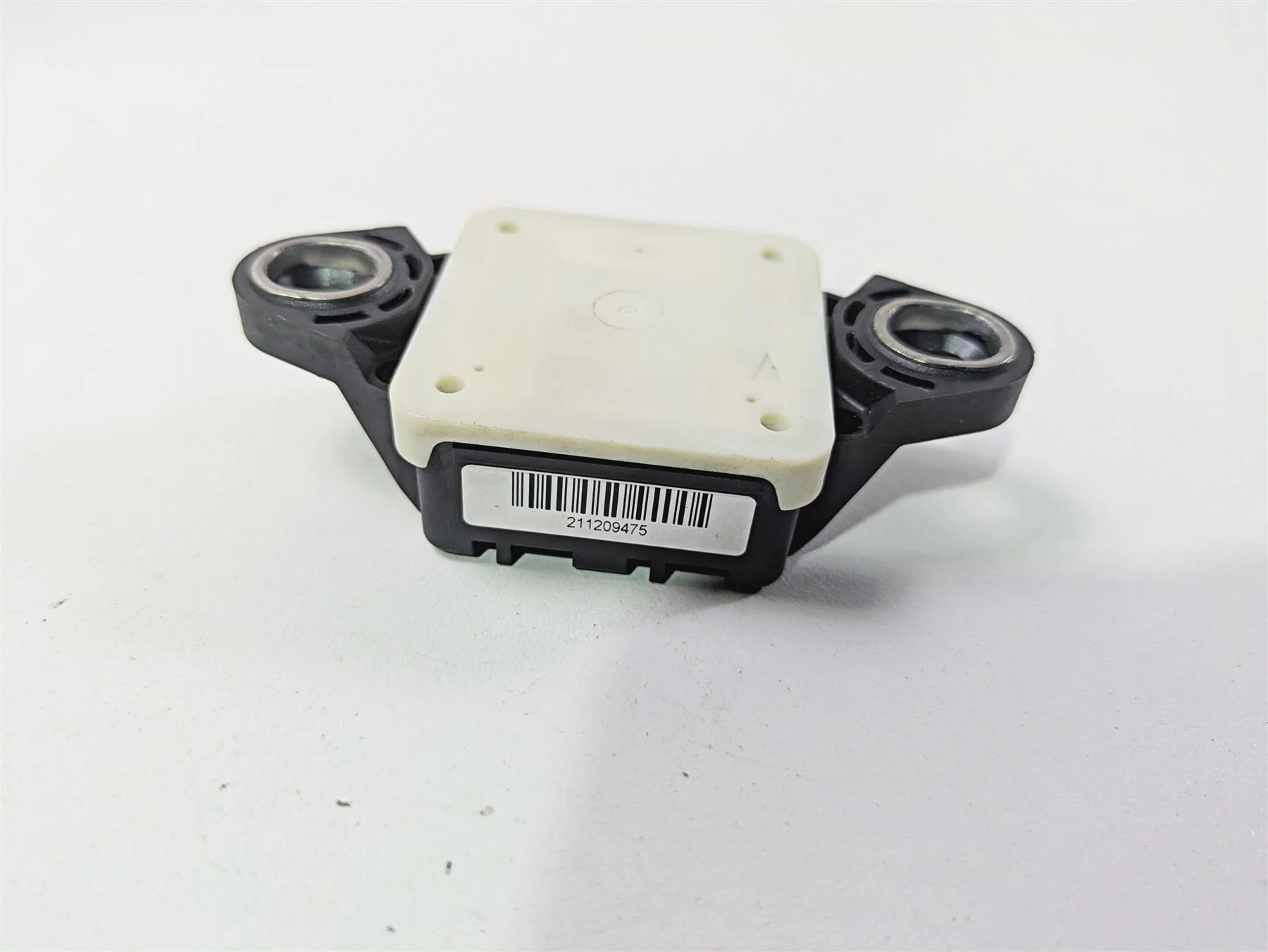 2014 BMW K1600 GTL K48 Speed Sensor Box Bosch 61358526102 - Image 7