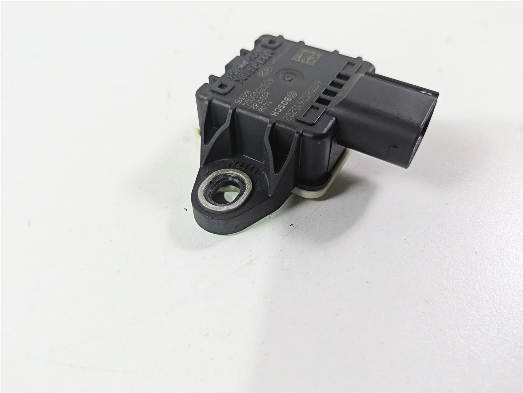 2014 BMW K1600 GTL K48 Speed Sensor Box Bosch 61358526102 - Image 9