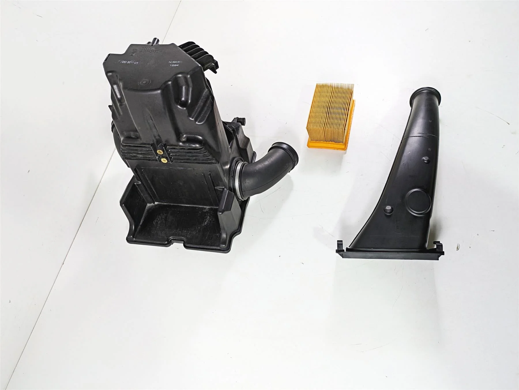 2014 BMW R nine T R9T K21 Air Box Cleaner Breather Filter Set 13717720354 - Image 3