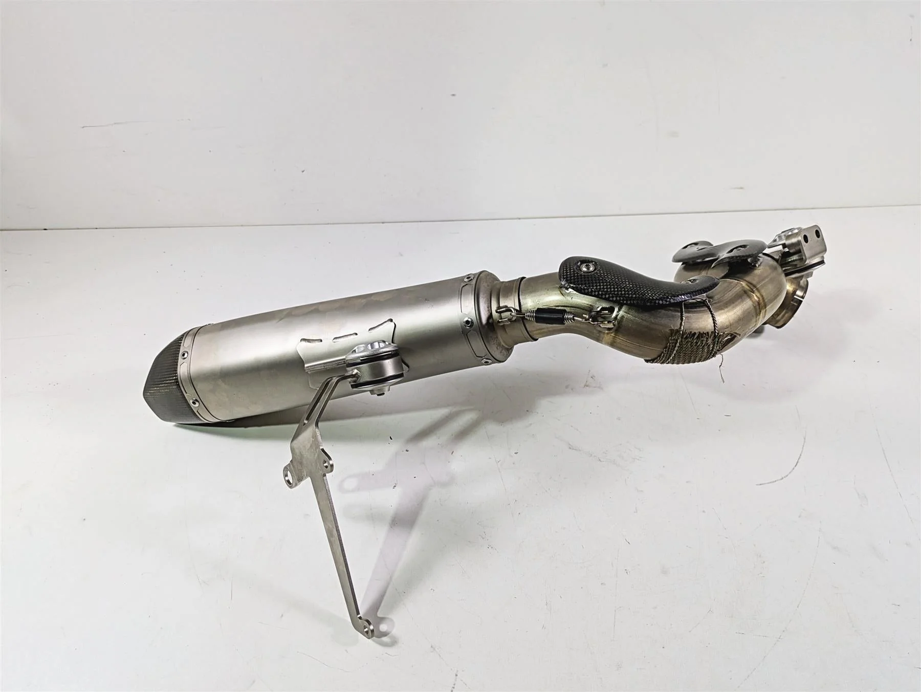 2014 BMW R nine T R9T K21 Akrapovic Titanium Slip On Link Pipe Exhaust S-B12SO13 - Image 2