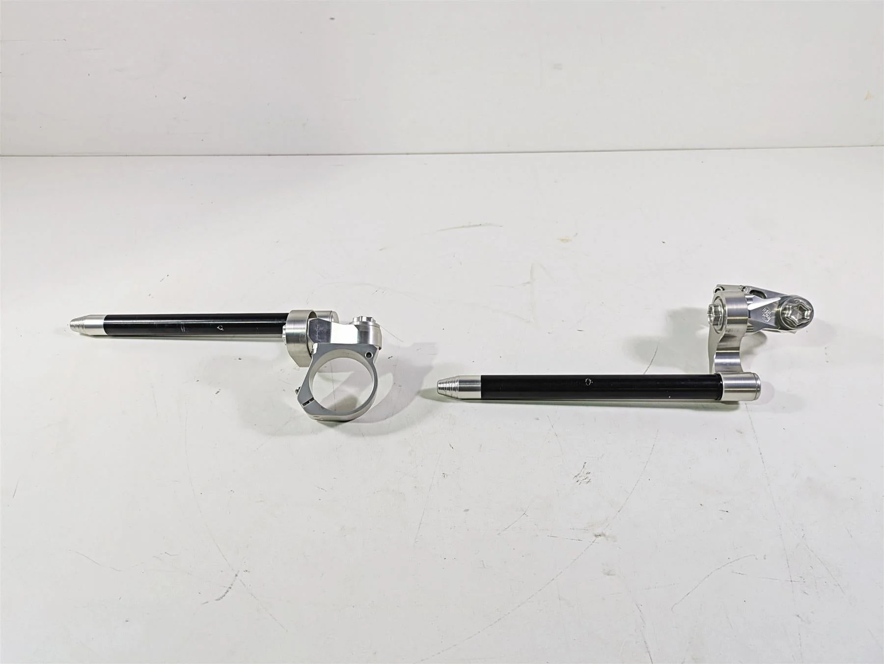 2014 BMW R nine T R9T K21 Gilles Variobar Adjustable Clip On Handle Bar 55mm - Image 3