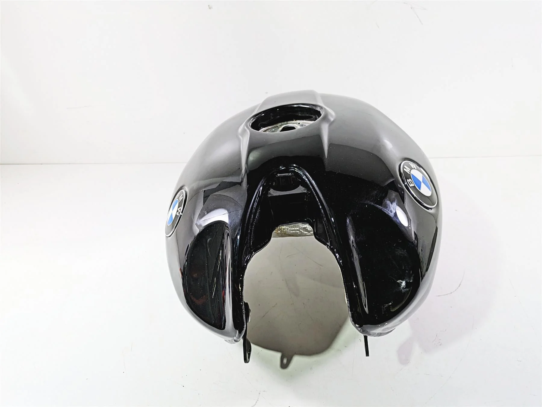 2014 BMW R nine T R9T K21 Great Fuel Gas Petrol Tank -No Dents 16118522862 - Image 5