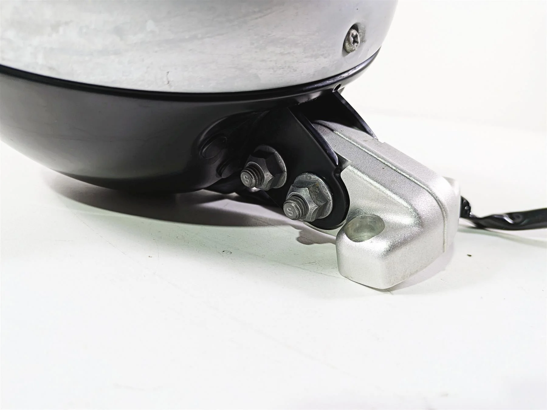 2014 BMW R nine T R9T K21 Headlight Head Light Lamp Lens 63128544931 63128567929 - Image 12