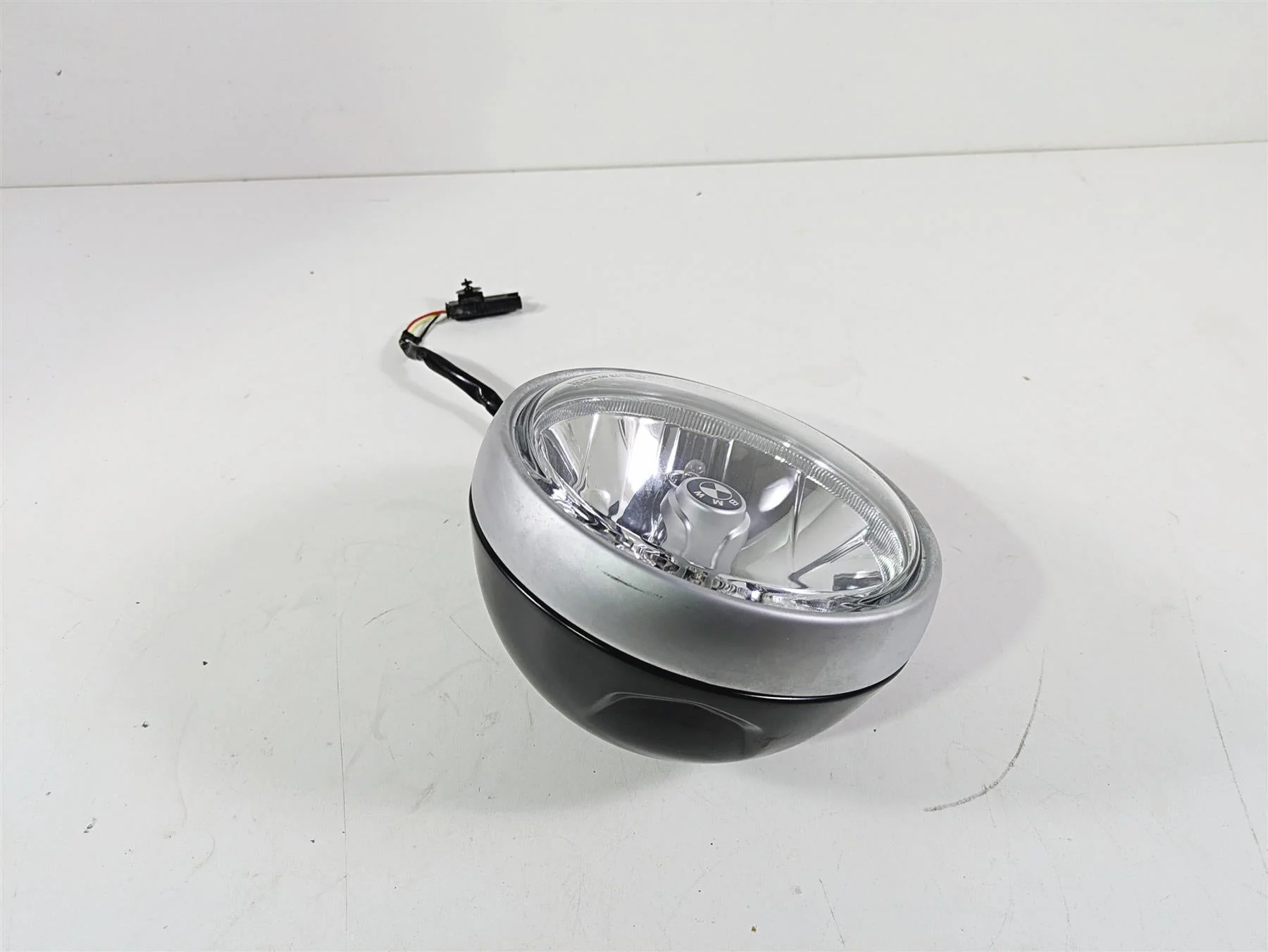 2014 BMW R nine T R9T K21 Headlight Head Light Lamp Lens 63128544931 63128567929 - Image 5