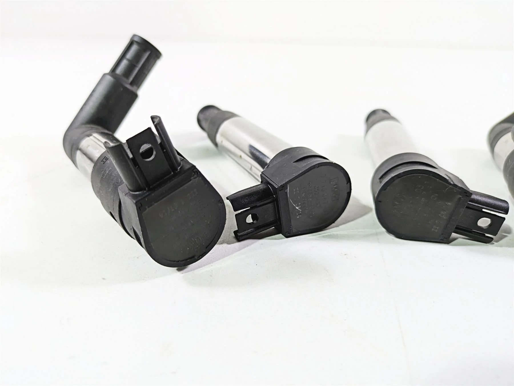 2014 BMW R nine T R9T K21 Ignition Stich & L-Bow Angle Coil Set 12137715847 - Image 11