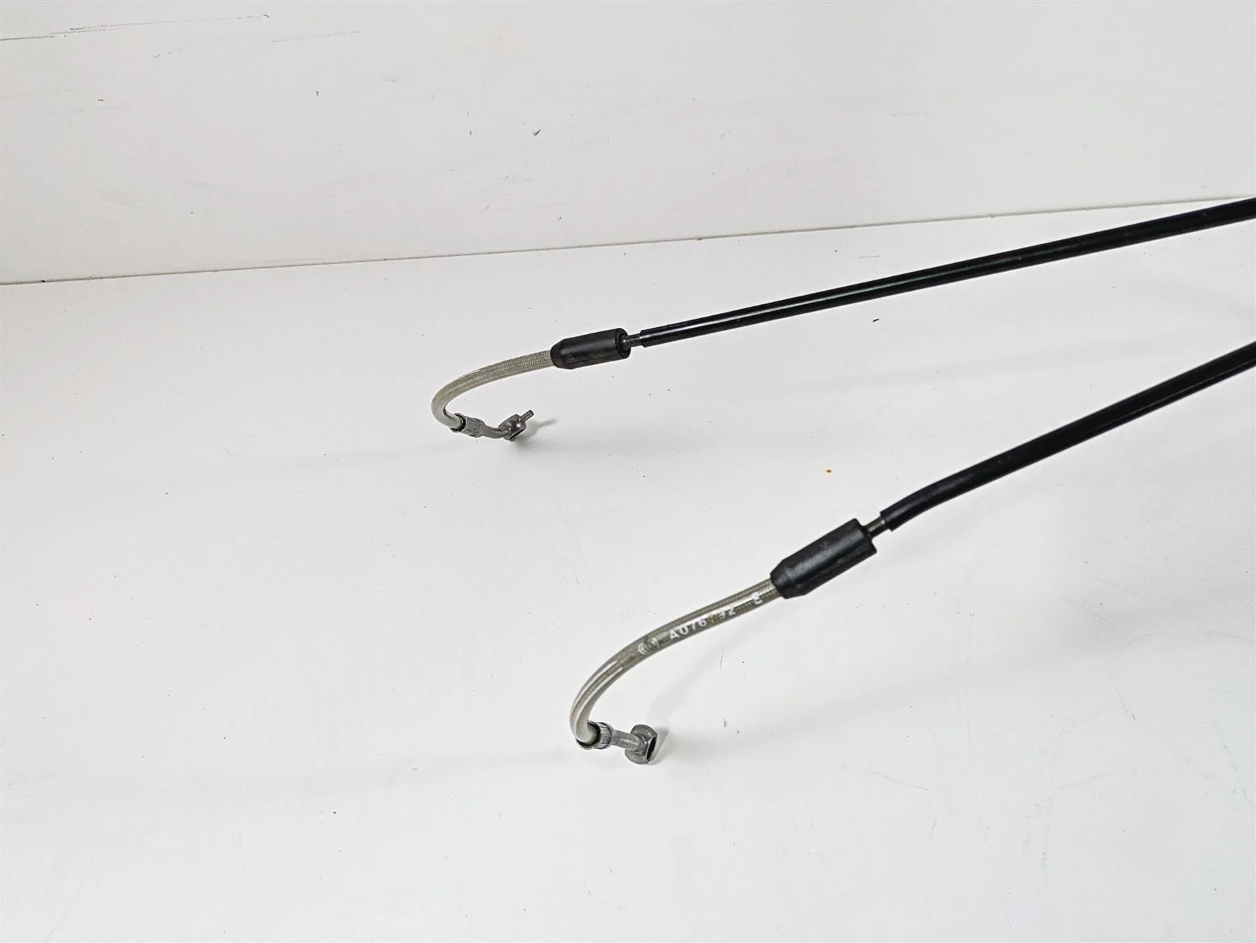 2014 BMW R nine T R9T K21 Rear Abs Brake Line Hose Set 34328533906 34328533936 - Image 5