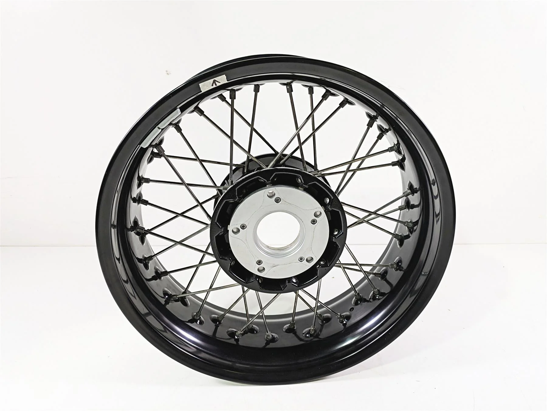2014 BMW R nine T R9T K21 Rear Wheel Rim Black Spoke 17x5.5 -Ding 36318544696 - Image 2