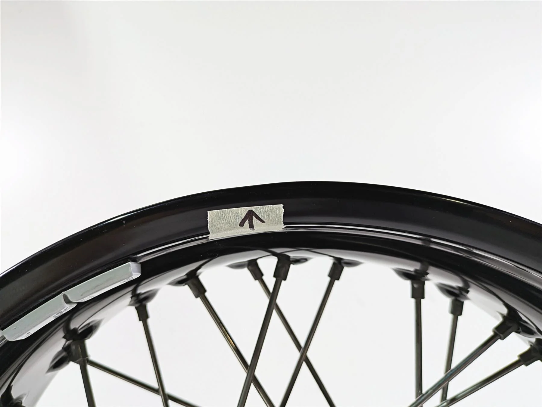 2014 BMW R nine T R9T K21 Rear Wheel Rim Black Spoke 17x5.5 -Ding 36318544696 - Image 5